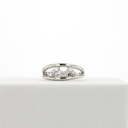 ダイヤモンド プラチナイヤーカフ(片側/4月誕生石)《14DB0904》