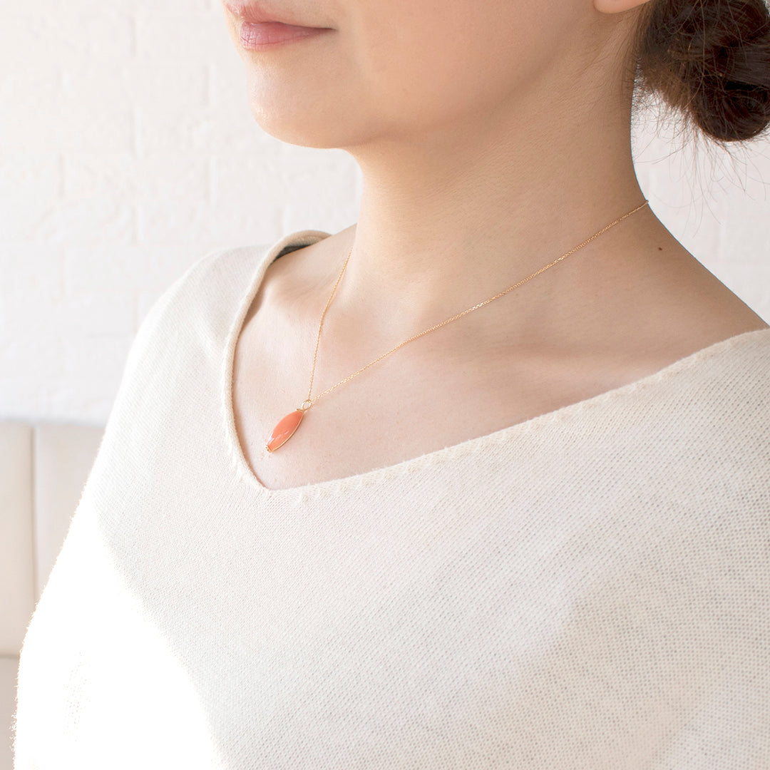 珊瑚(さんご) K18ネックレス(3月誕生石)《23T10121》