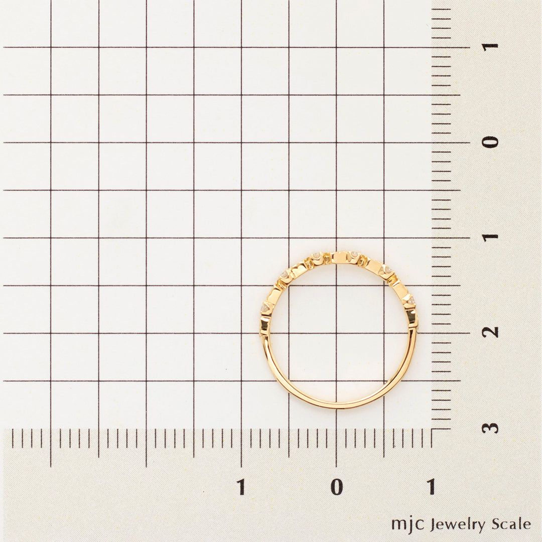 ダイヤモンド K18ピンキーリング(4月誕生石)《23T10142》