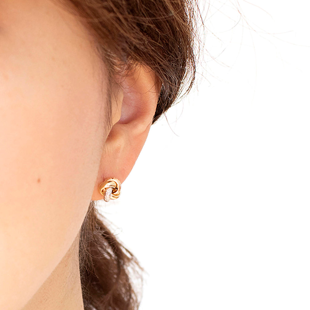 K18ピアス(イタリア製)《23T10167》