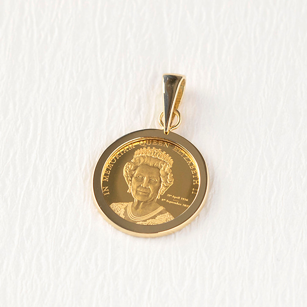K24/K18ペンダントトップ(純金/ Queen Erlizabeth Ⅱ 記念コイン)《23T10180》