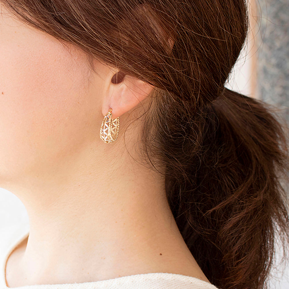 K18ピアス(イタリア製)《23T10193》