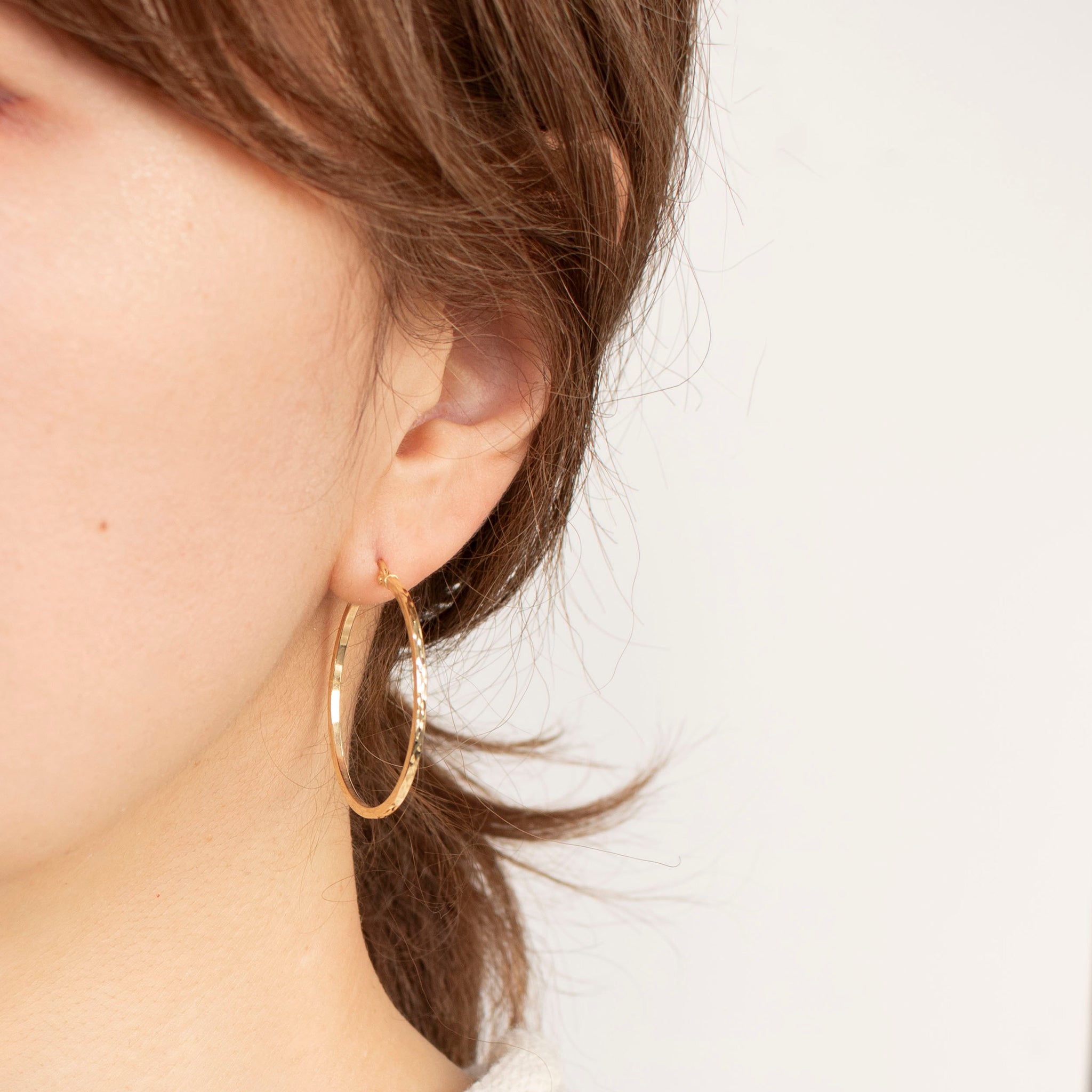 K18ピアス(フープ/イタリア製)《23T10299》