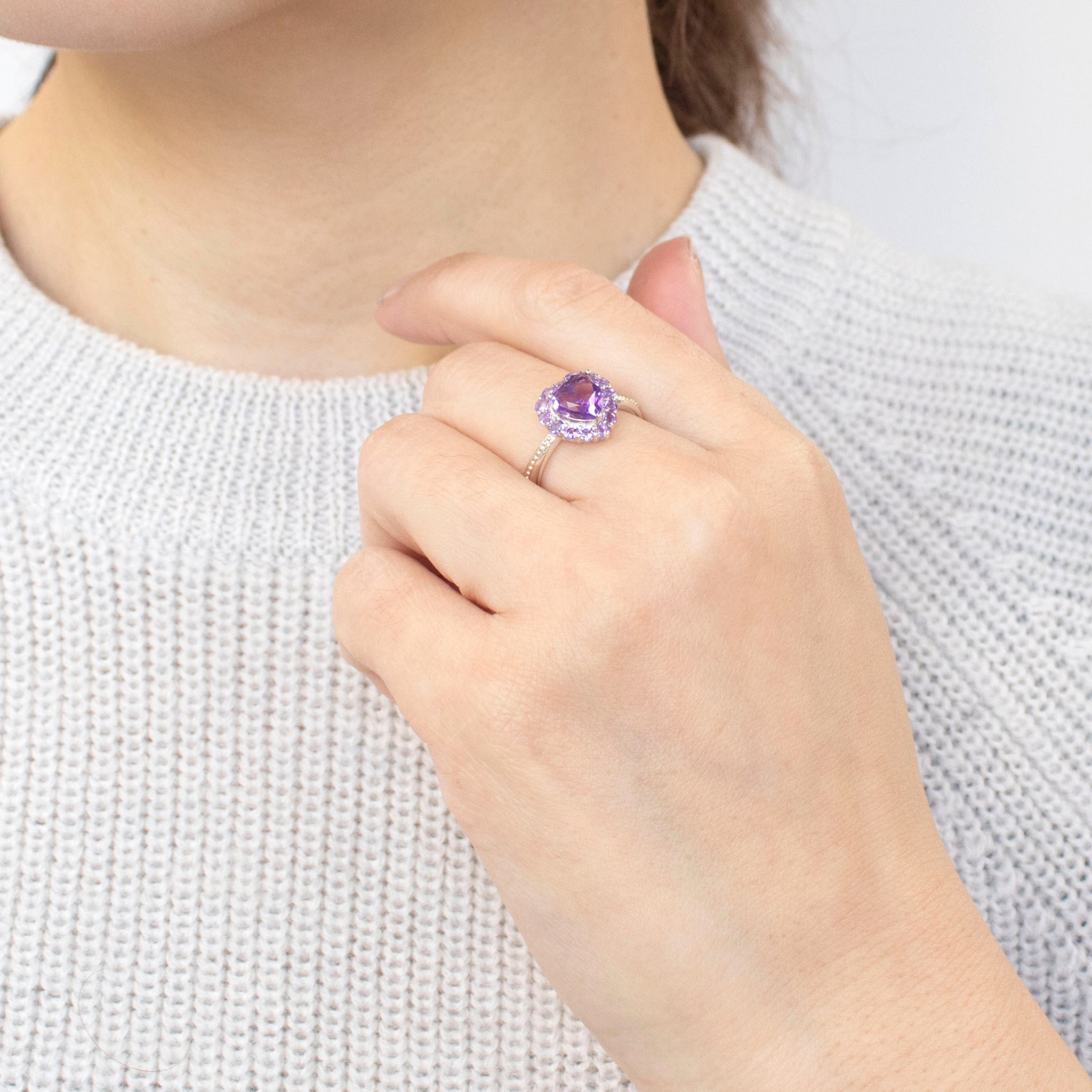 アメシスト シルバーリング(ハートシェイプカット/2月誕生石)《24T10105》