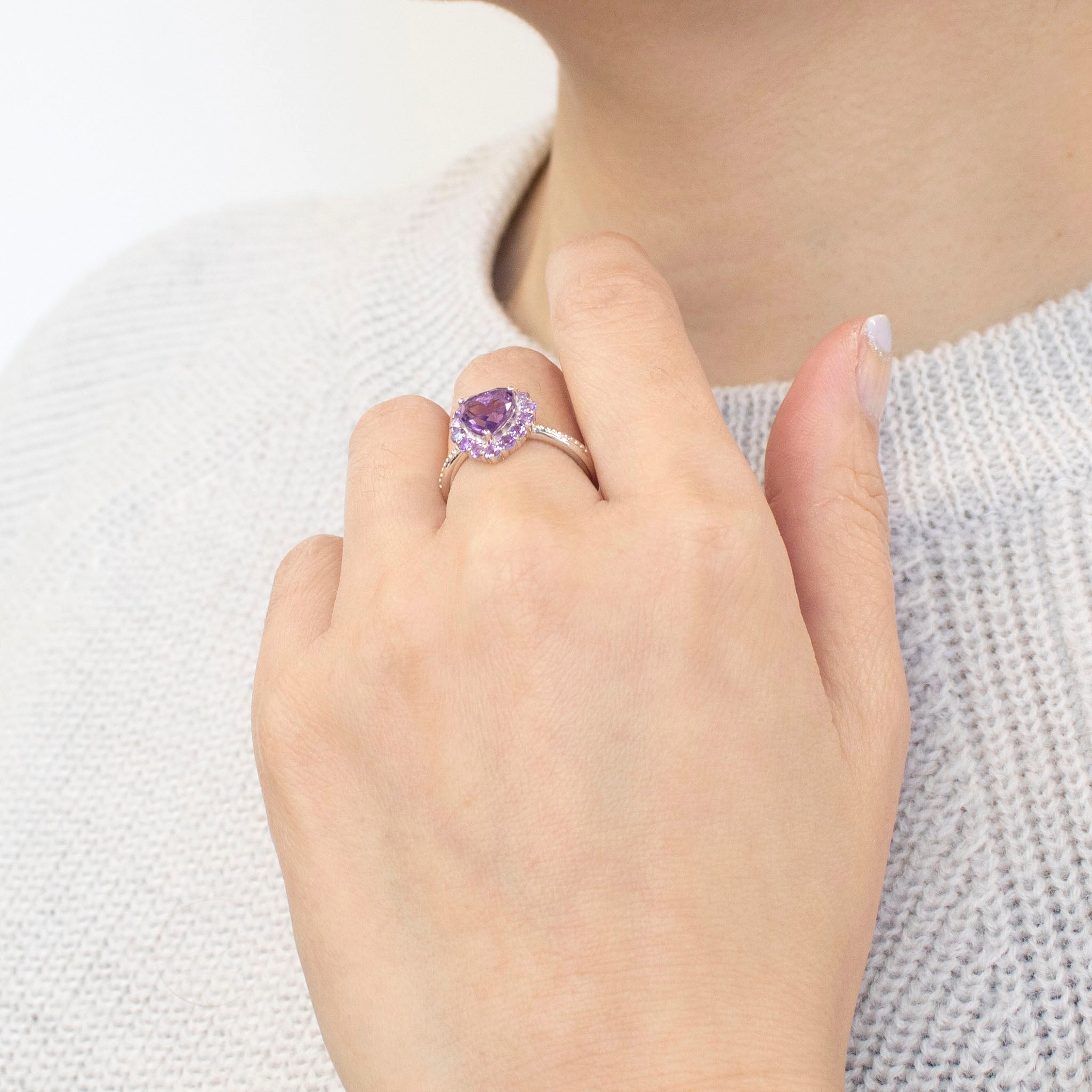 アメシスト シルバーリング(ハートシェイプカット/2月誕生石)《24T10105》