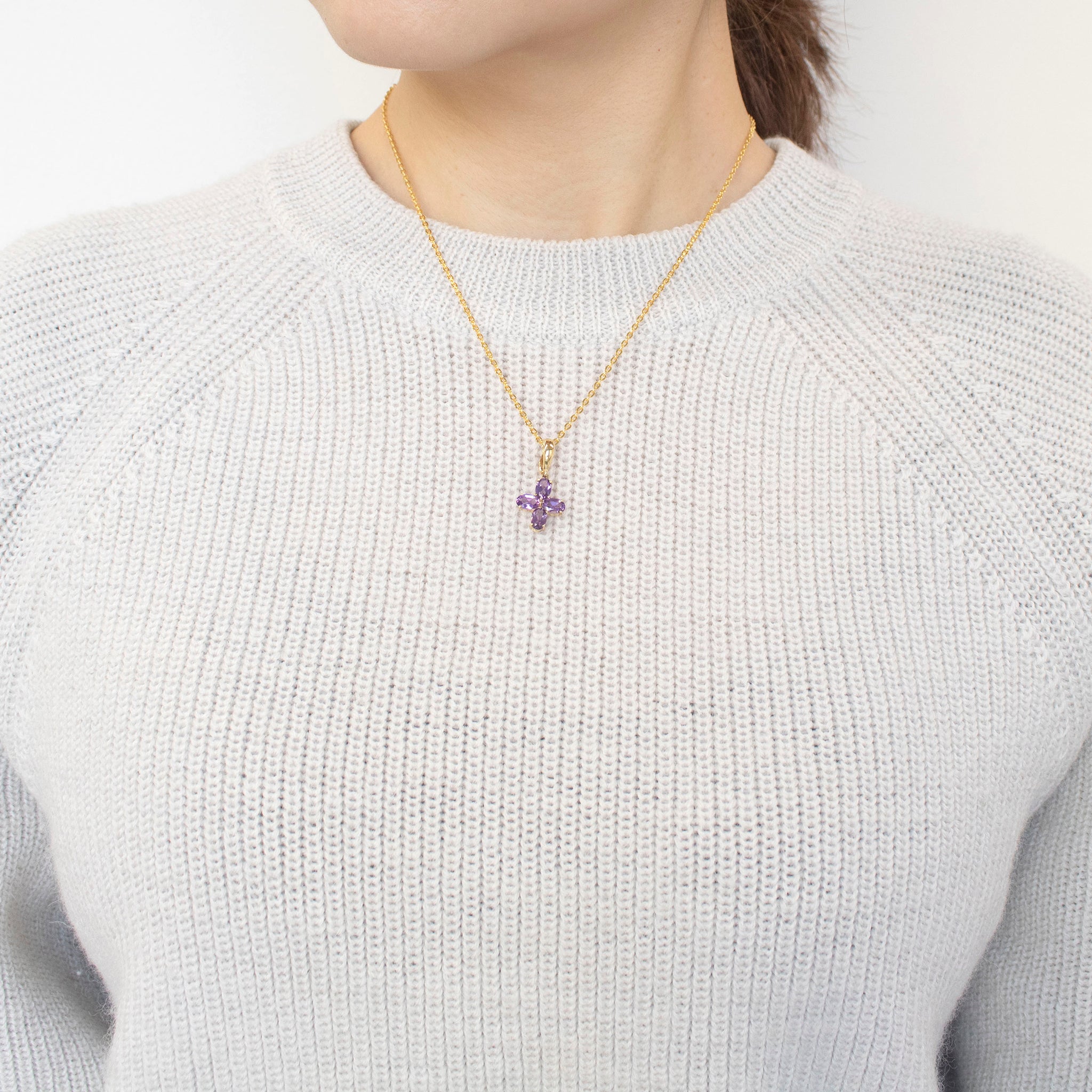 アメシスト シルバーネックレス(クロスモチーフ/2月誕生石)《24T10106》