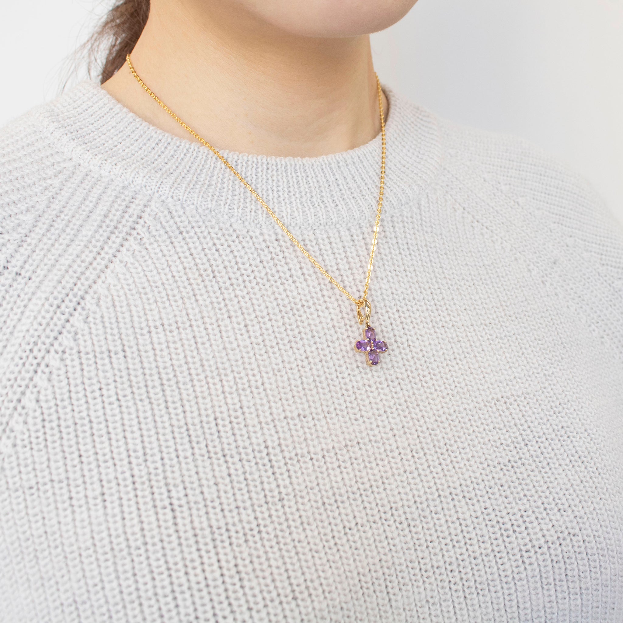 アメシスト シルバーネックレス(クロスモチーフ/2月誕生石)《24T10106》