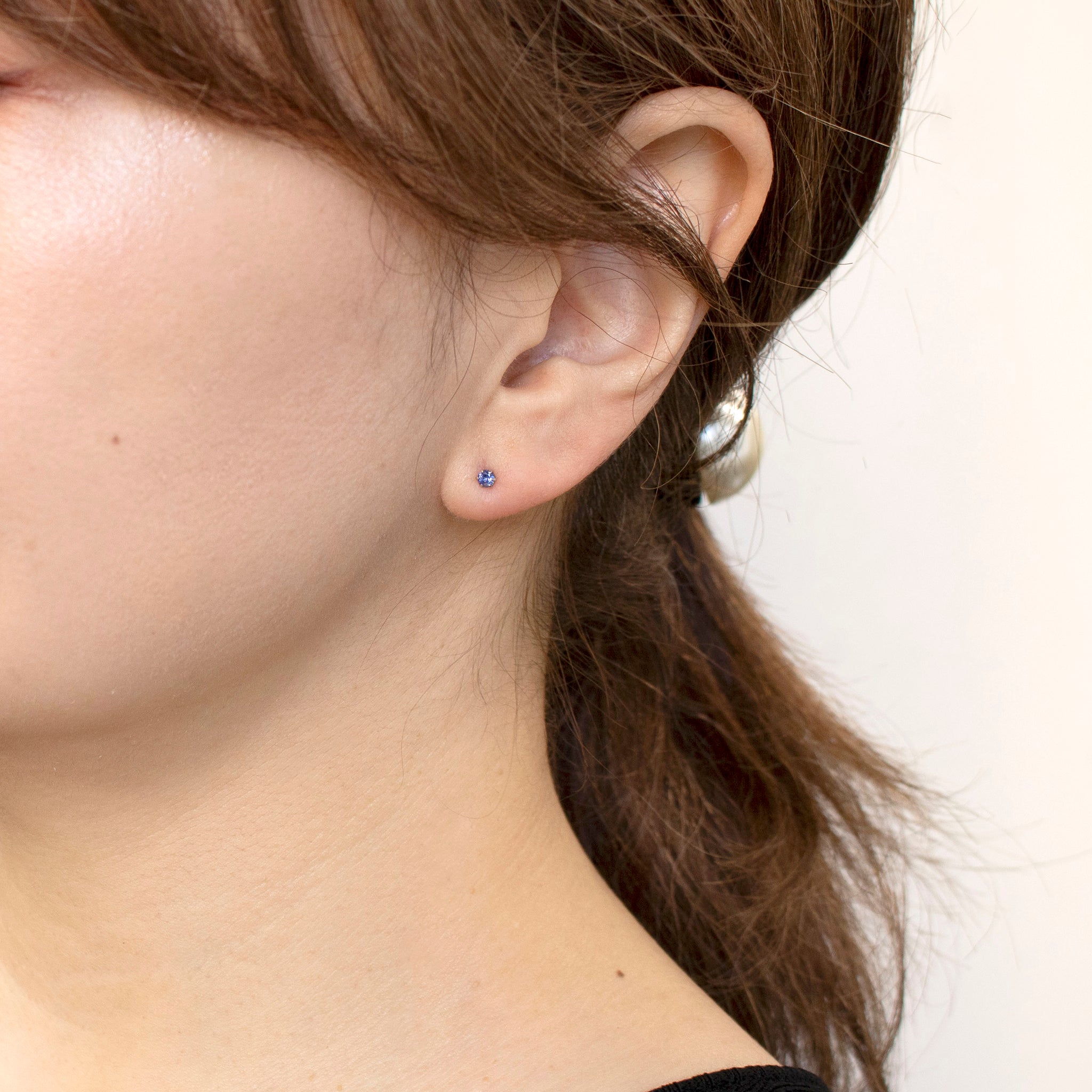 【限定数2】ベニトアイト プラチナピアス《24T10137》