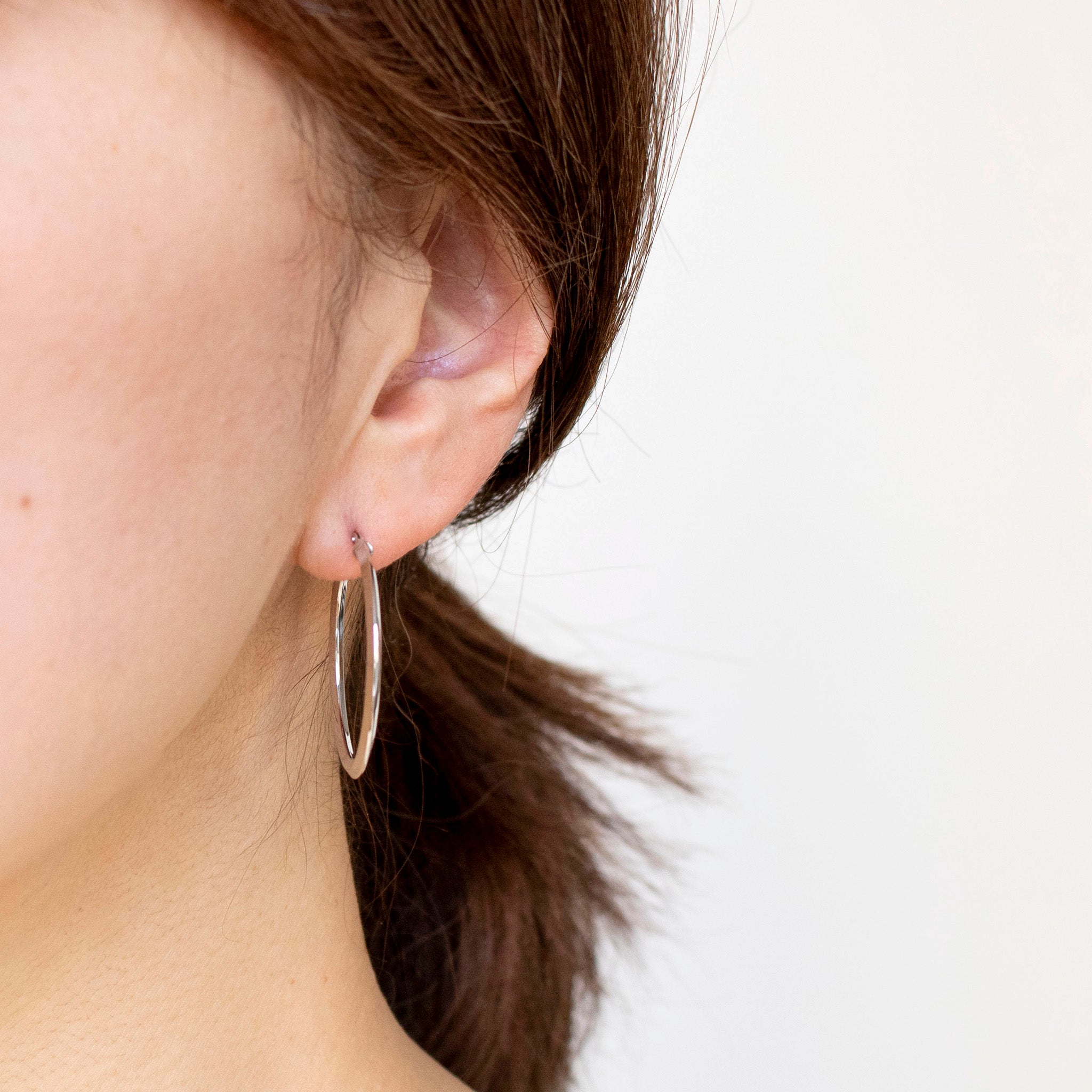 K18ピアス(フープ/イタリア製)《24T10152》