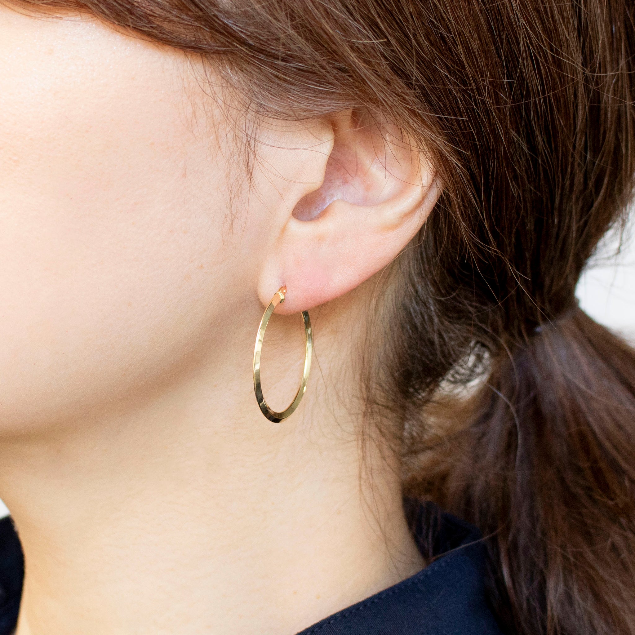 K18ピアス(フープ/イタリア製)《24T10168》