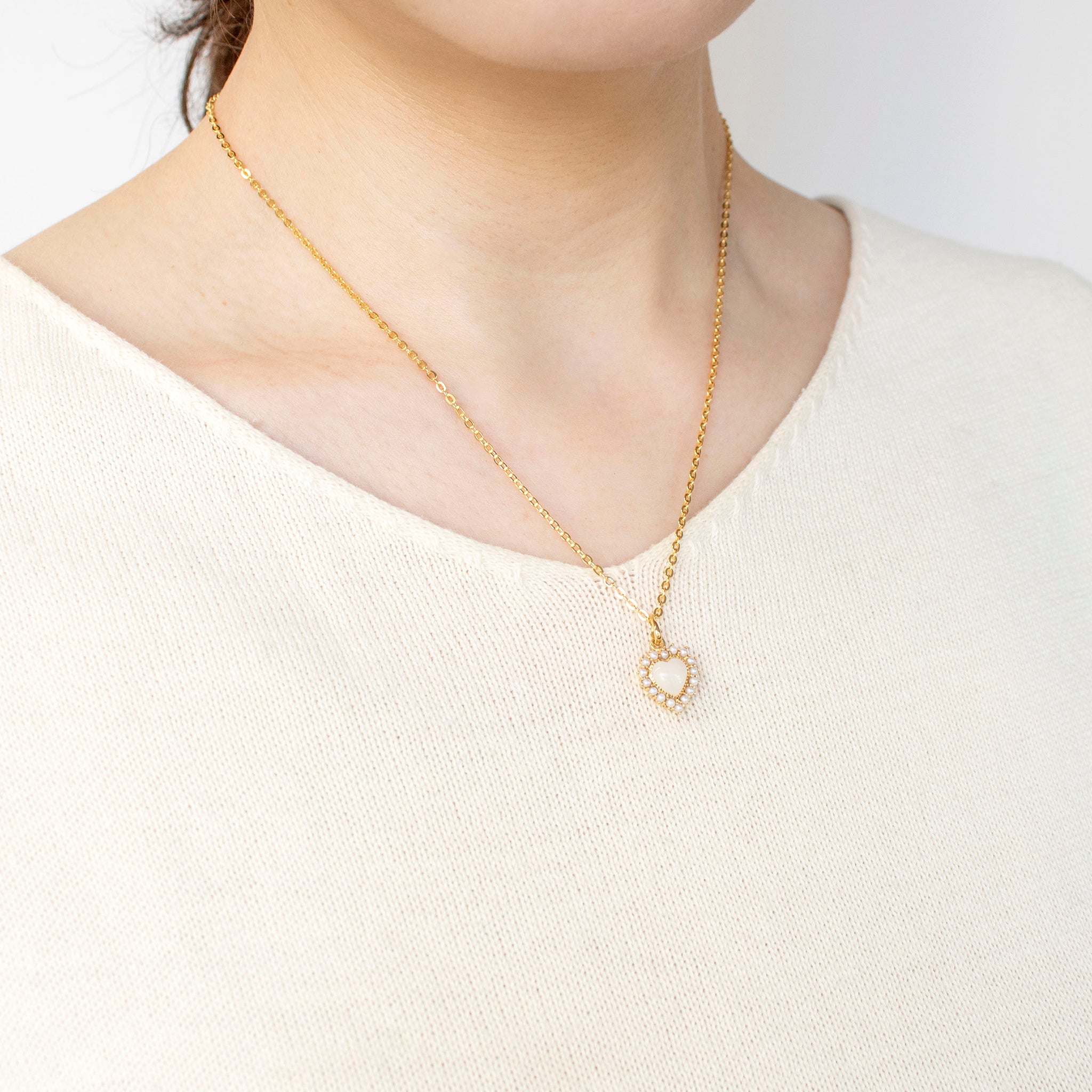 ムーンストーン/パール シルバーネックレス(淡水真珠/カボション/ハートモチーフ/6月誕生石)《24T10174》