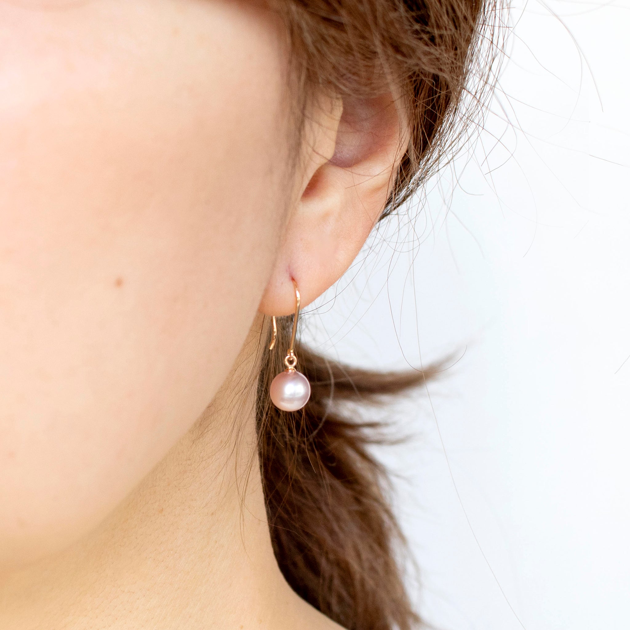 パール K18ピアス(淡水真珠/7mm/パープルピンク系/6月誕生石)《24T10176》