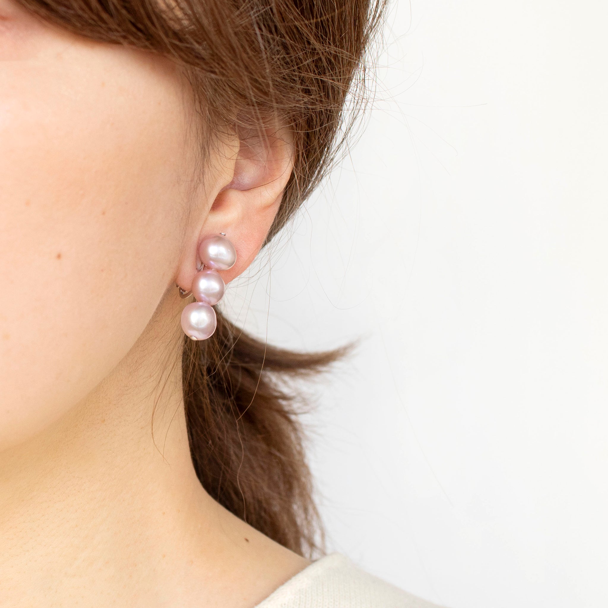 【限定10点】パール シルバーイヤリング(淡水真珠/7mm/バロック/パープルピンク系/6月誕生石)《24T10177》