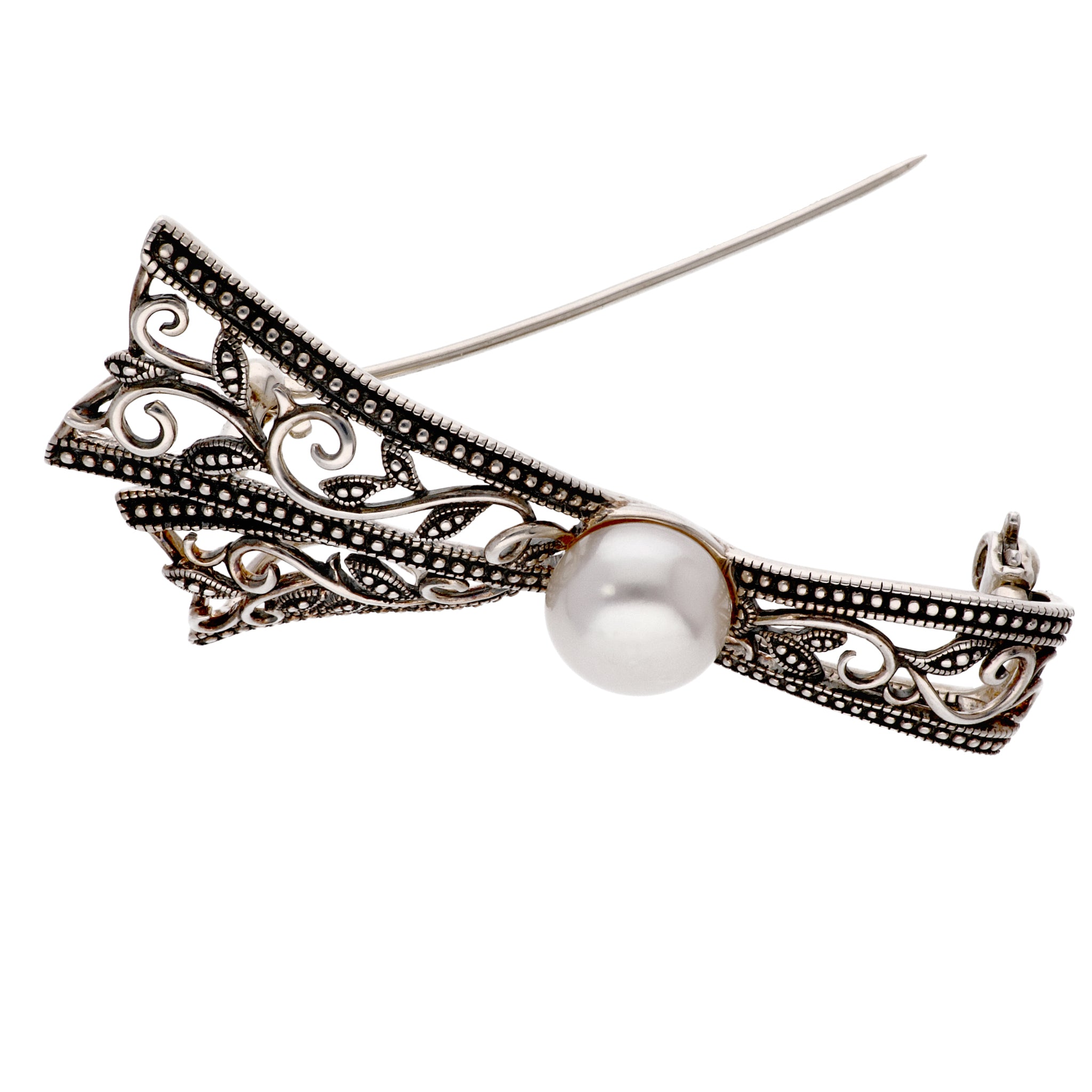 パール シルバーブローチ兼ペンダントトップ(淡水真珠/リボンモチーフ/6月誕生石)《24T10184》