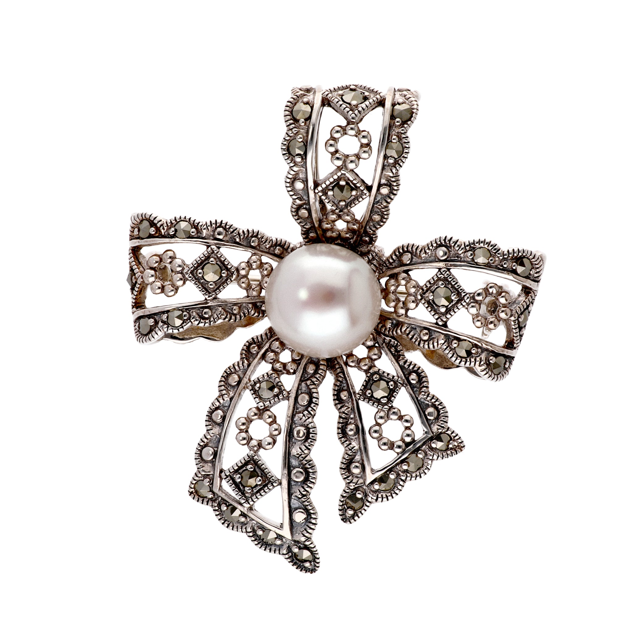 パール/マルカジット シルバーブローチ兼ペンダントトップ(淡水真珠/リボンモチーフ/6月誕生石)《24T10185》