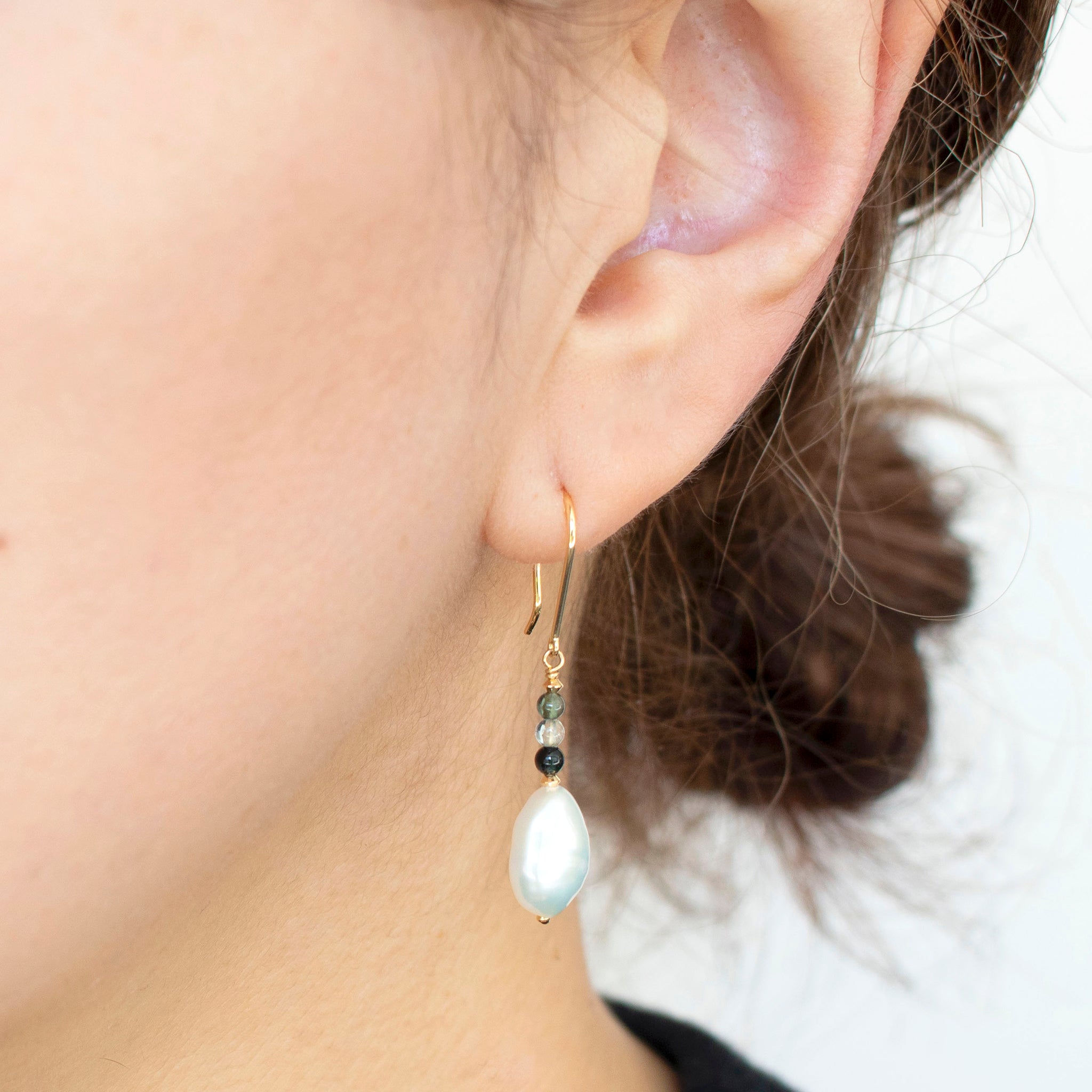 【限定5点】トルマリン/パール K18ピアス(淡水真珠/バロック)《24T10255》