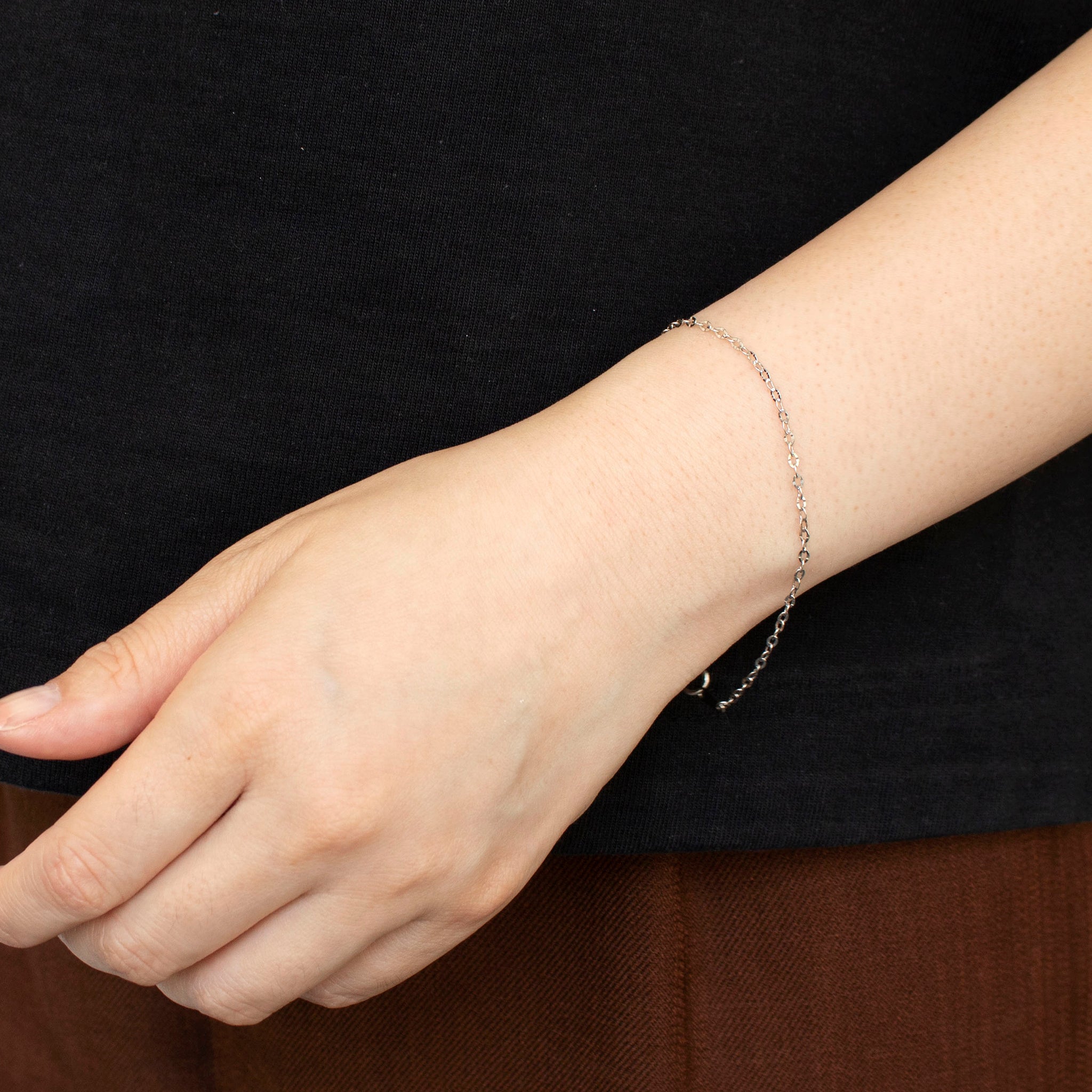 プラチナブレスレット(アズキチェーン)《24T10260》