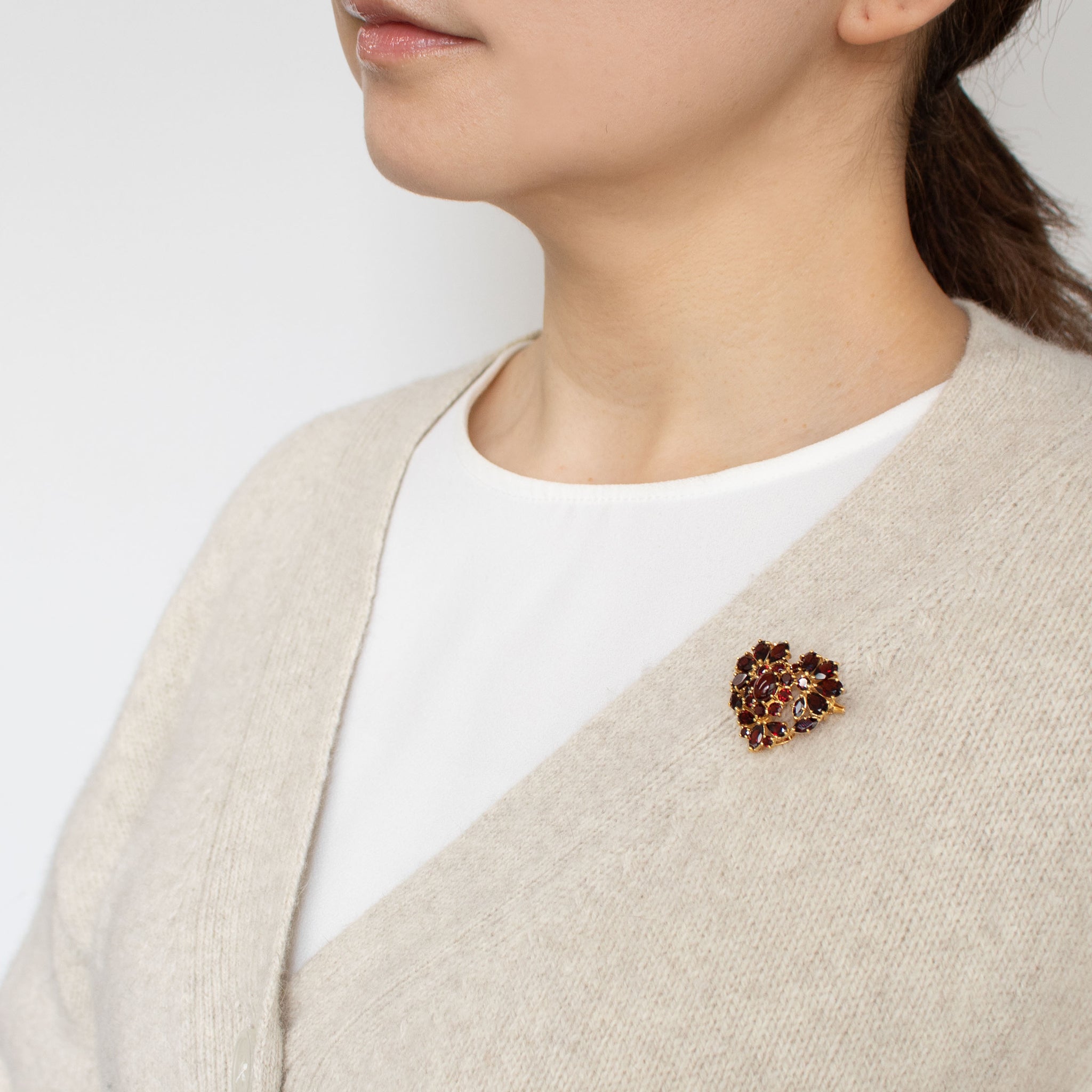 ガーネット シルバーブローチ兼ペンダントトップ(ハートモチーフ/1月誕生石)《24T10309》