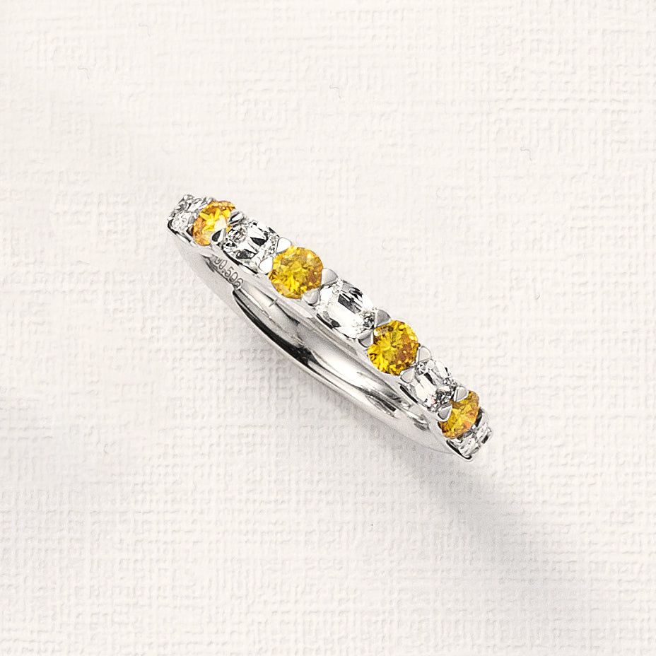 【限定1点】イエローダイヤモンド/ダイヤモンド プラチナリング(ファンシーヴィヴィッドオレンジィイエロー/SI2/4月誕生石/グレーディングレポート付)《25C30127》