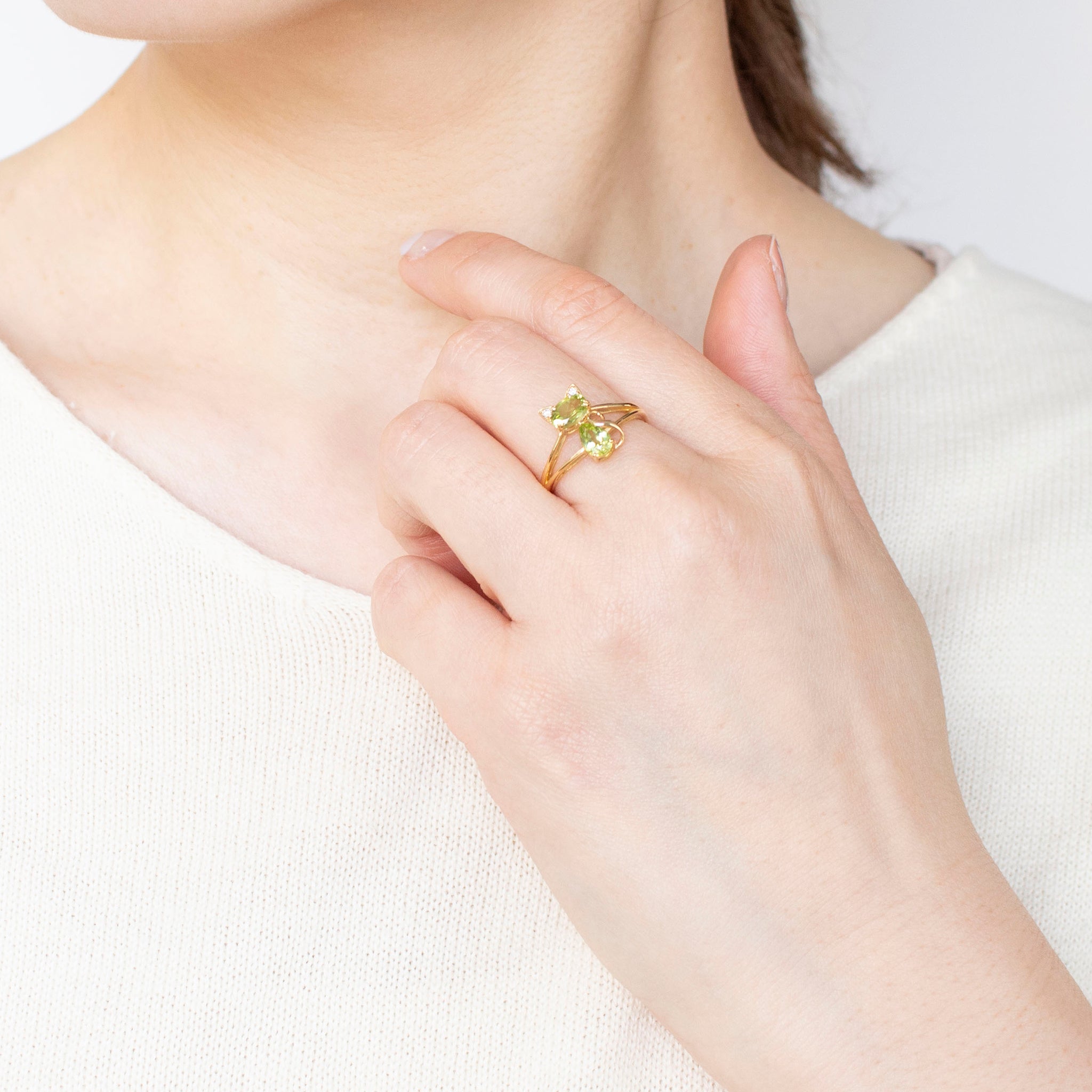 ペリドット K18リング(ネコモチーフ/8月誕生石)《25C40107》