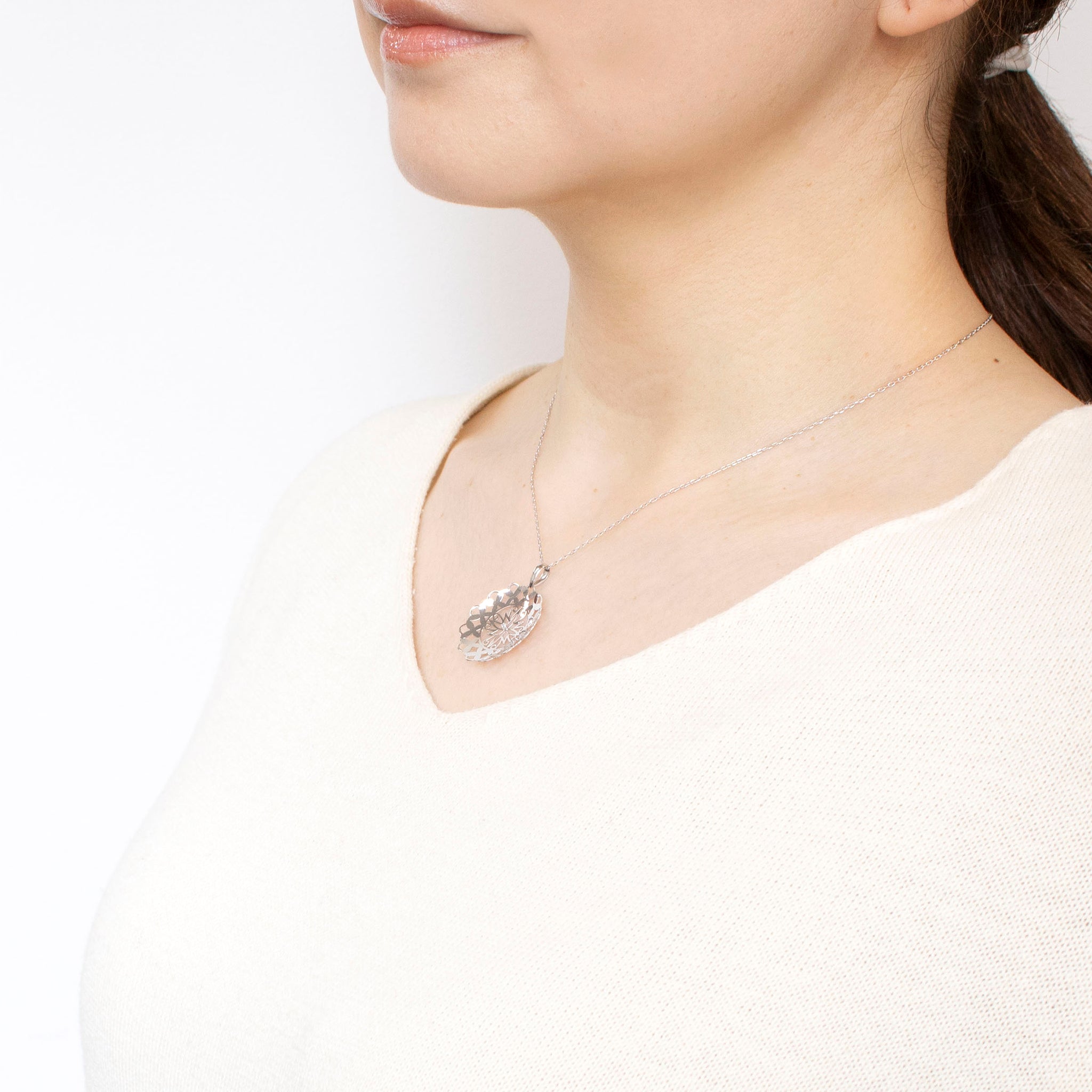 ダイヤモンド K18ネックレス(4月誕生石)《25C40112》