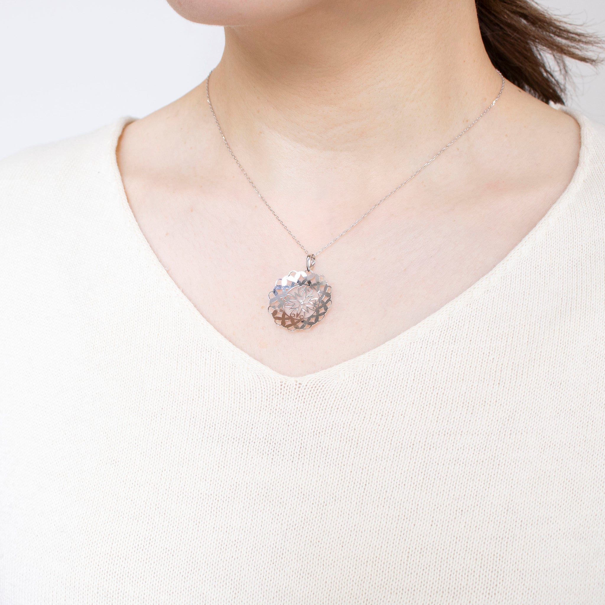 ダイヤモンド K18ネックレス(4月誕生石)《25C40112》