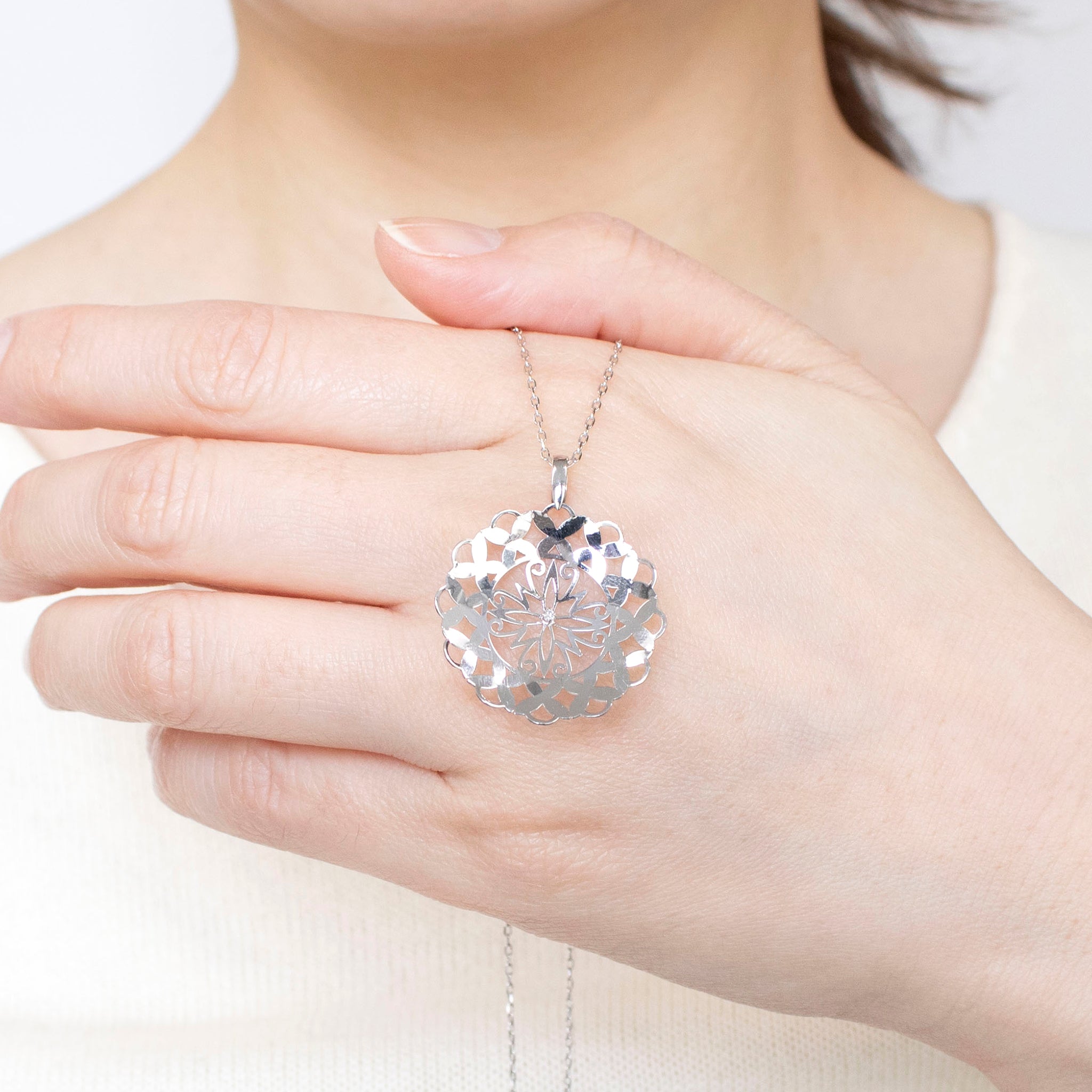 ダイヤモンド K18ネックレス(4月誕生石)《25C40112》