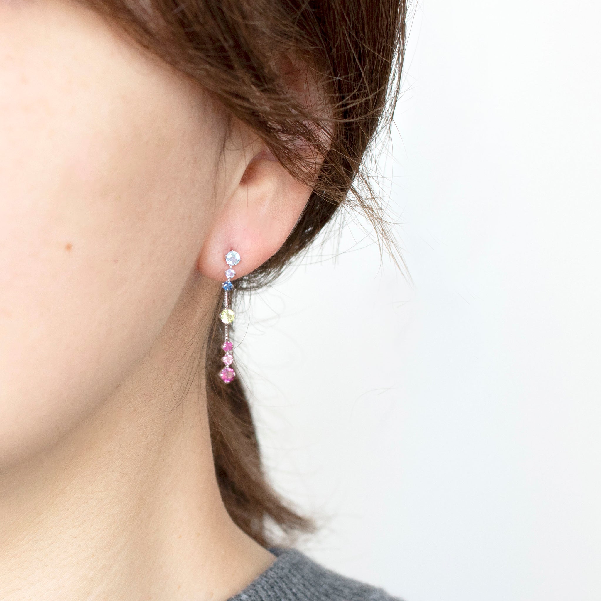 マルチカラー プラチナピアス《25C40119》