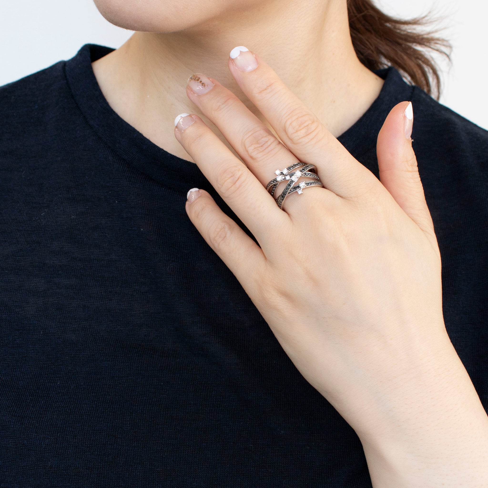 ブラックダイヤモンド/ダイヤモンド プラチナリング(鑑別書付/4月誕生石)《25C60111》