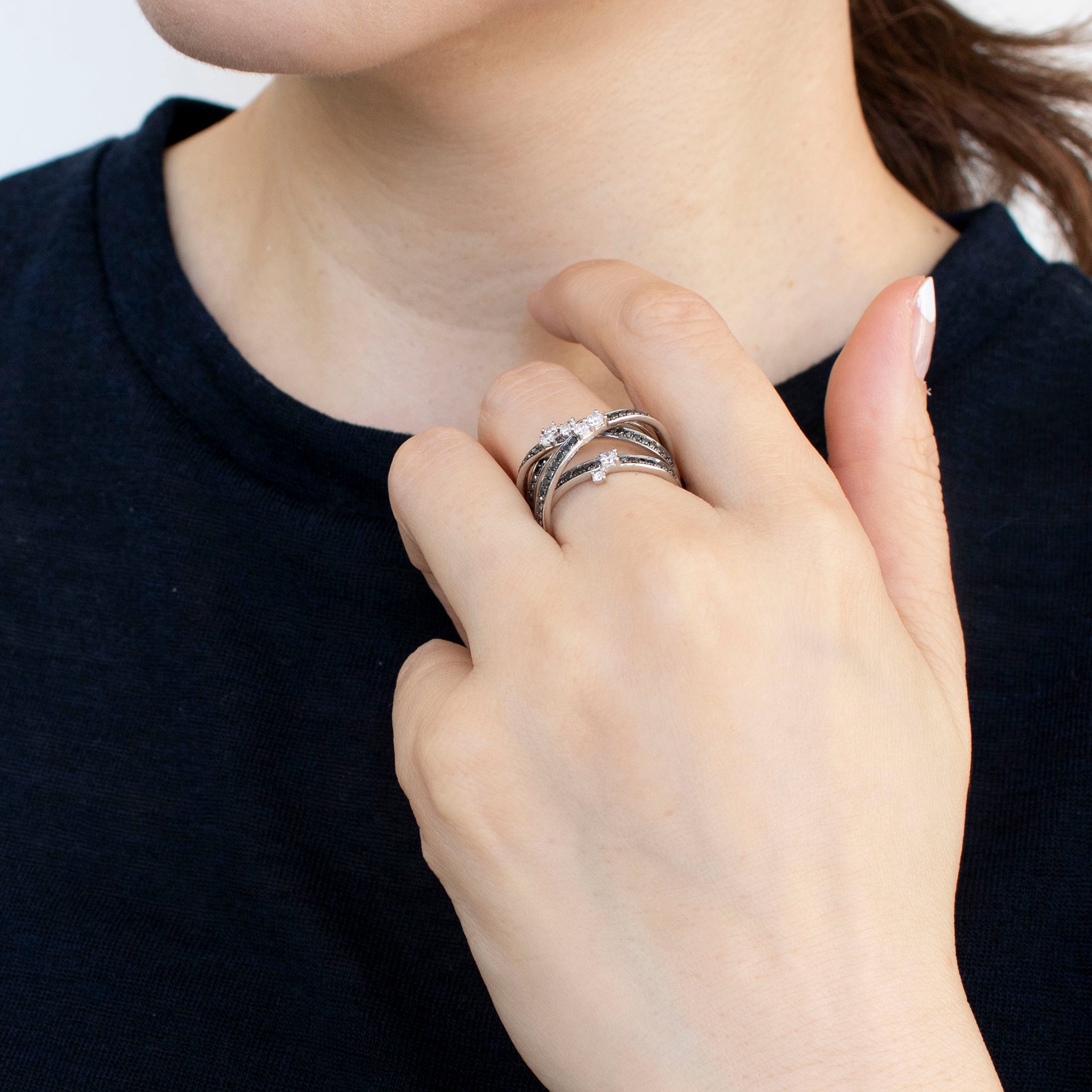 ブラックダイヤモンド/ダイヤモンド プラチナリング(鑑別書付/4月誕生石)《25C60111》