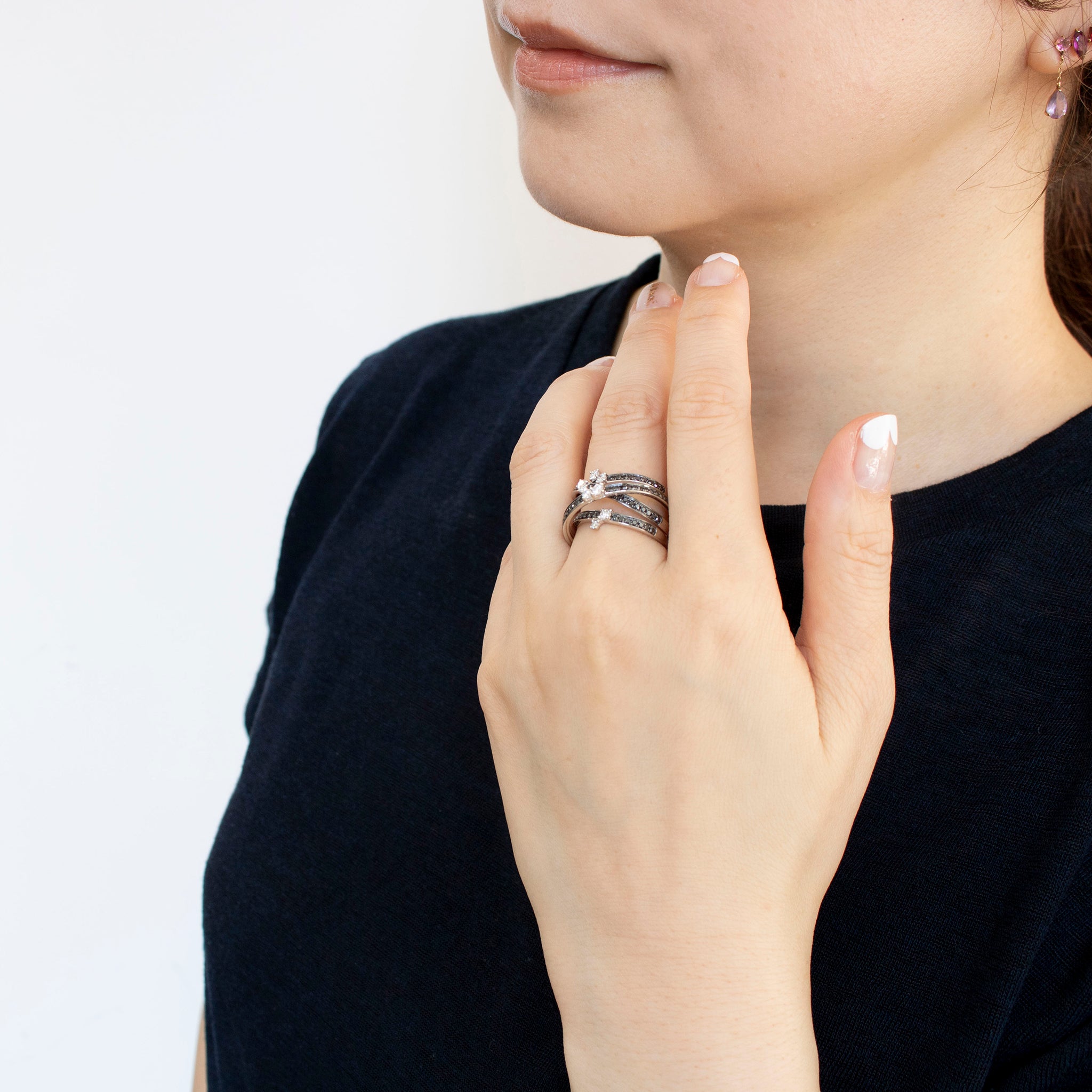 ブラックダイヤモンド/ダイヤモンド プラチナリング(鑑別書付/4月誕生石)《25C60111》