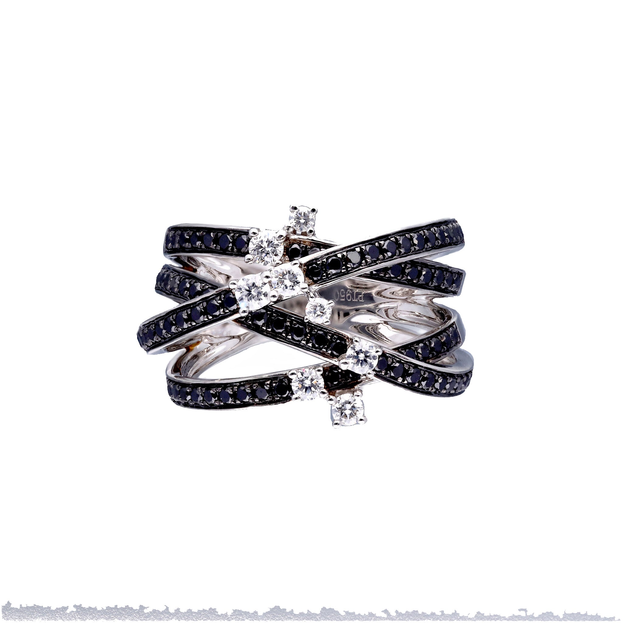 ブラックダイヤモンド/ダイヤモンド プラチナリング(鑑別書付/4月誕生石)《25C60111》