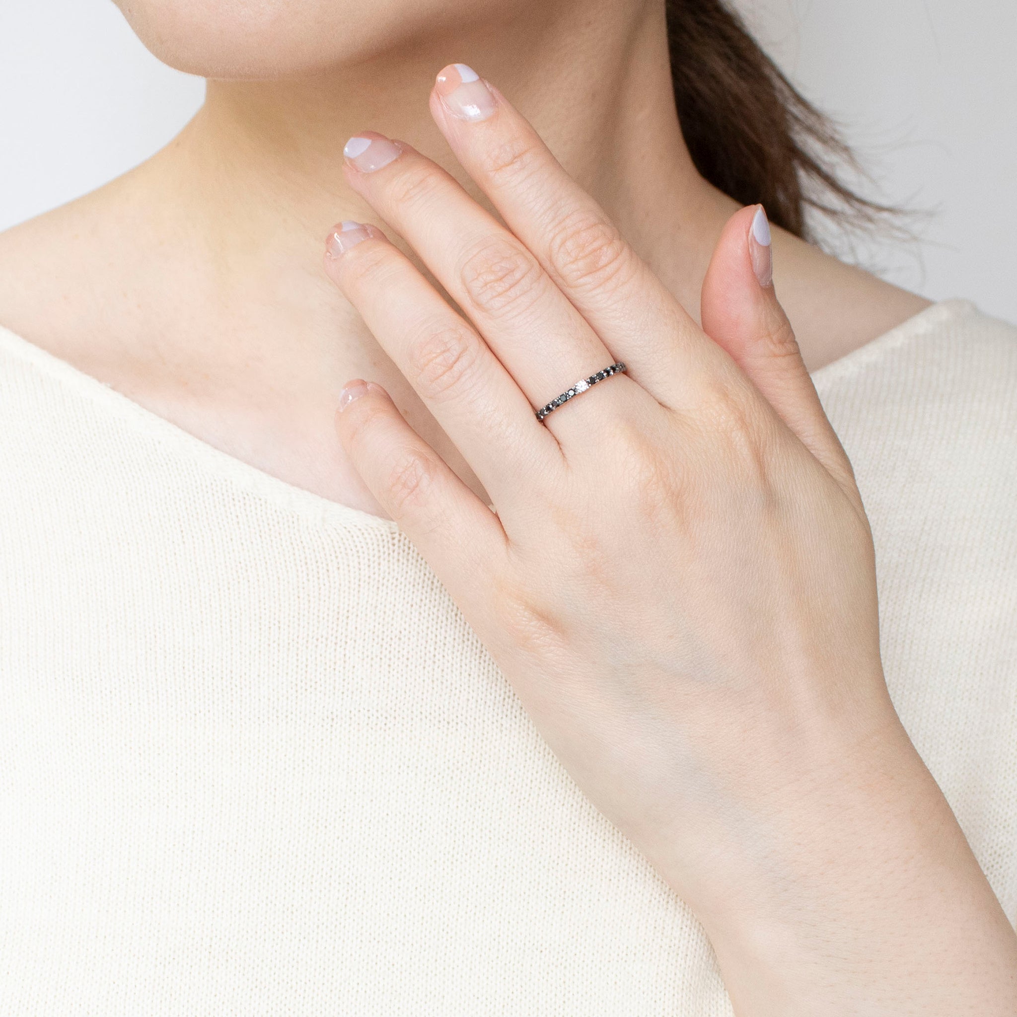 ブラックダイヤモンド/ダイヤモンド プラチナリング(4月誕生石)《25C60112》