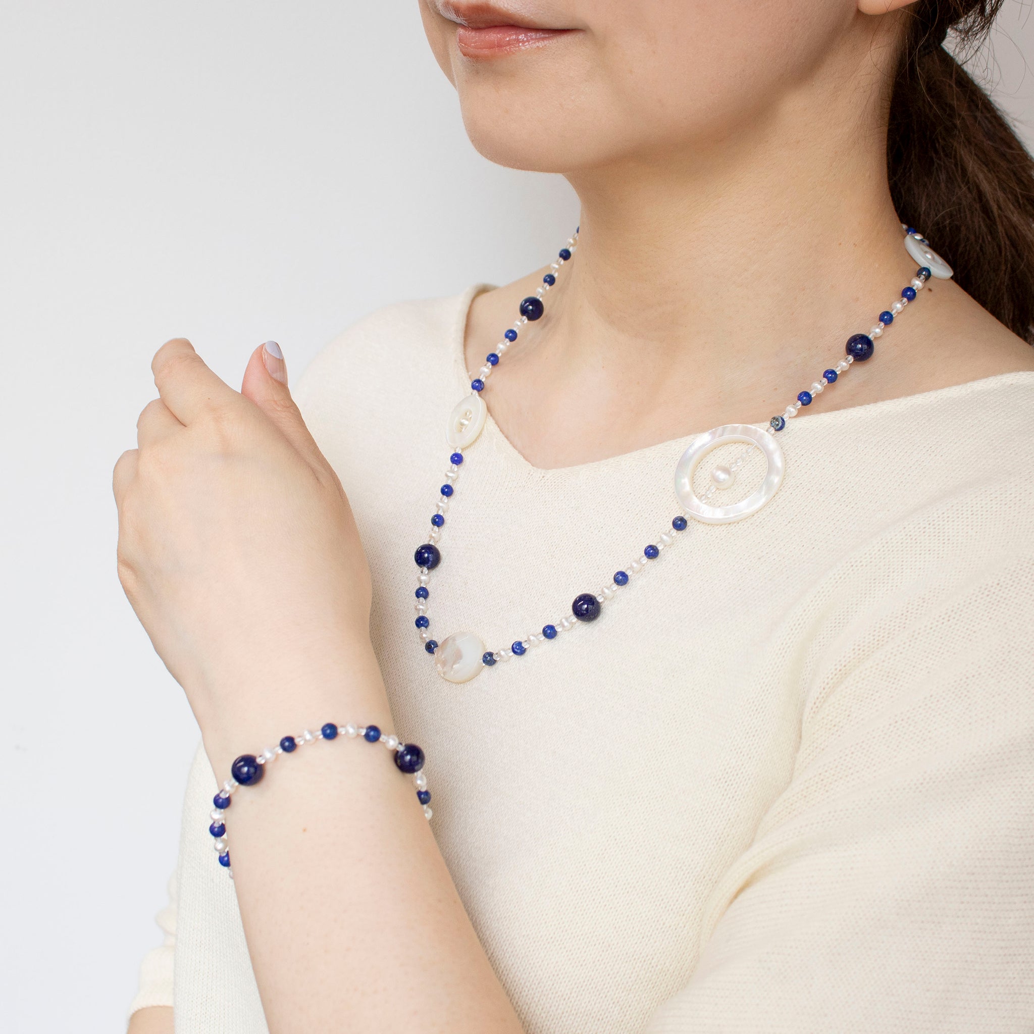 シェル/ラピスラズリ ネックレス&ブレスレット(2点セット/コンバーチブル)《25C60114》