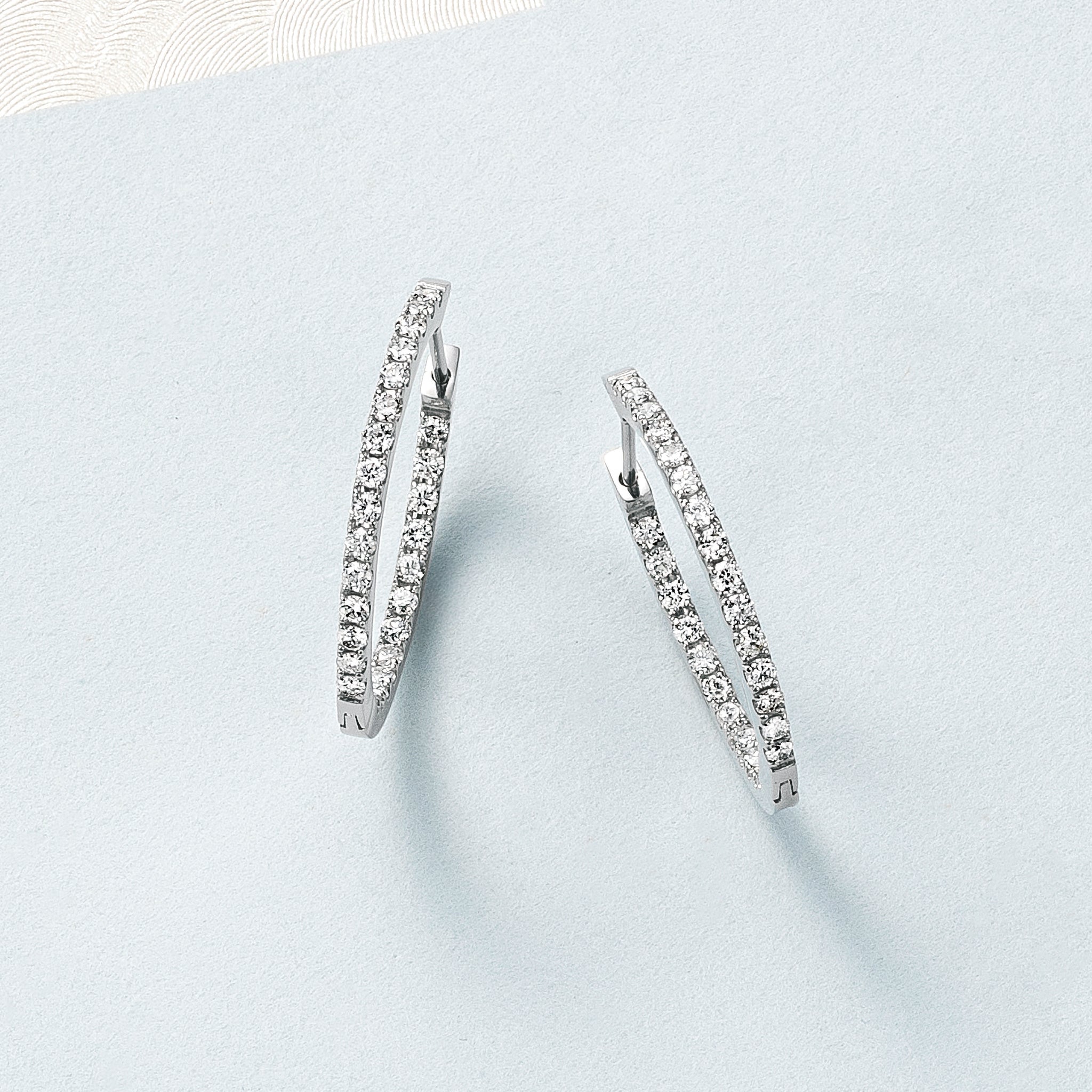 ダイヤモンド プラチナピアス(計1.0カラット/フープ/4月誕生石)《25C60125》