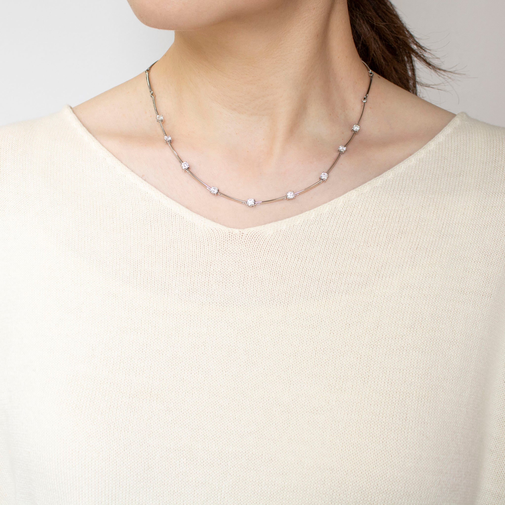 ダイヤモンド プラチナネックレス(計2.0カラット/Dカラー/SI2/GOOD/グレーディングレポート付/4月誕生石)《25C60126》