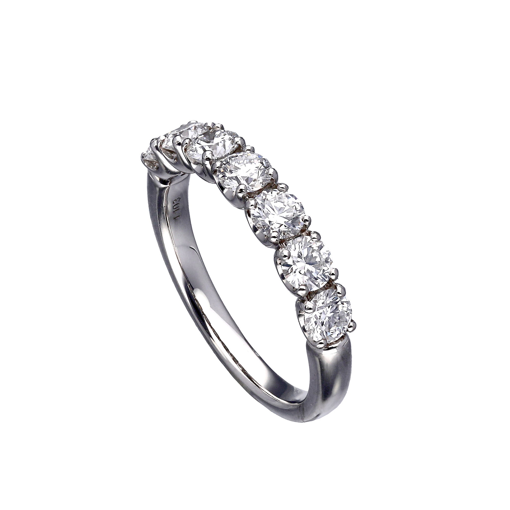 ダイヤモンド プラチナリング(計1.0カラット/Dカラー/VS2/EX/ハーフエタニティ/グレーディングレポート付/4月誕生石)《25C60130》