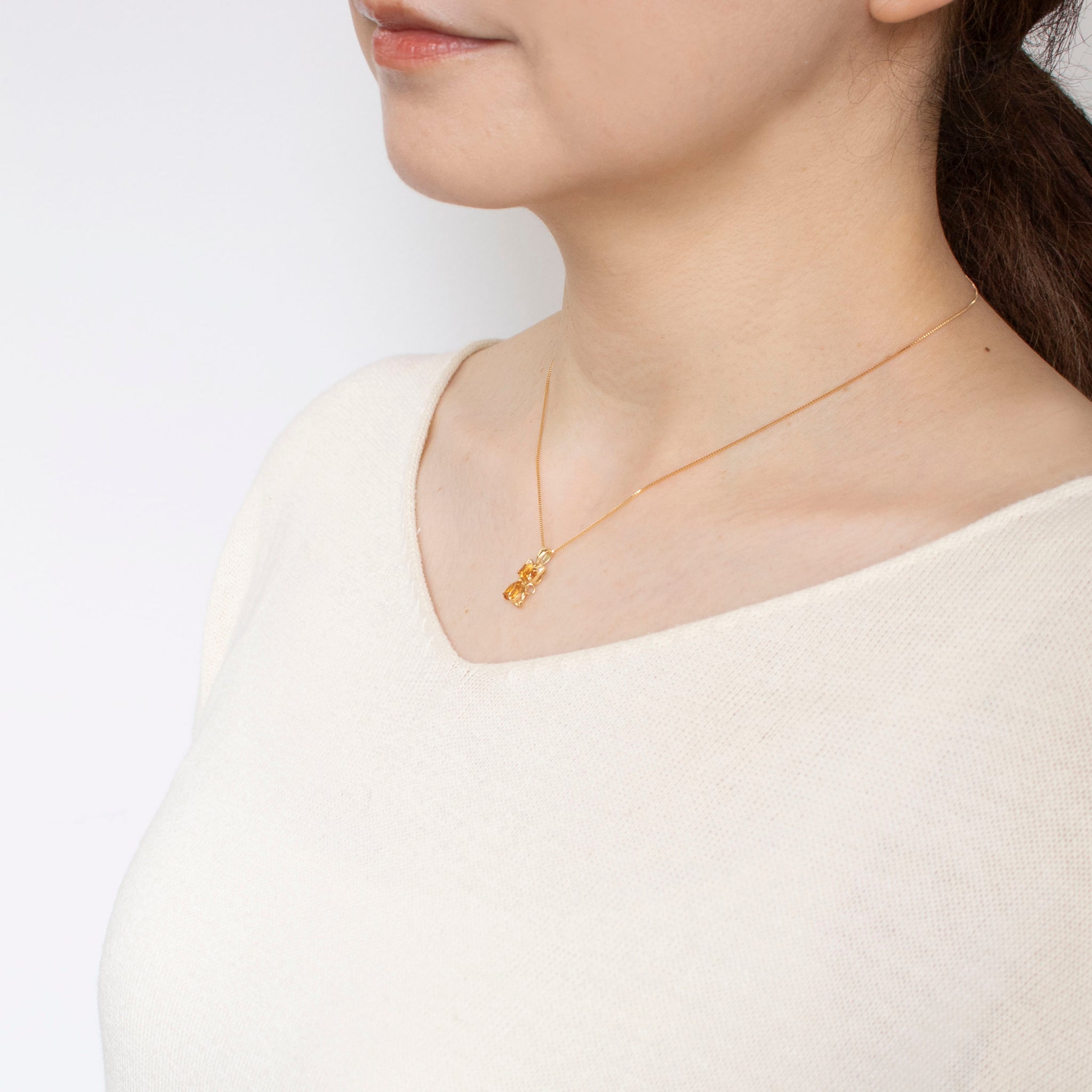 シトリン K18ペンダントトップ(ネコモチーフ/11月誕生石)《25C70111》