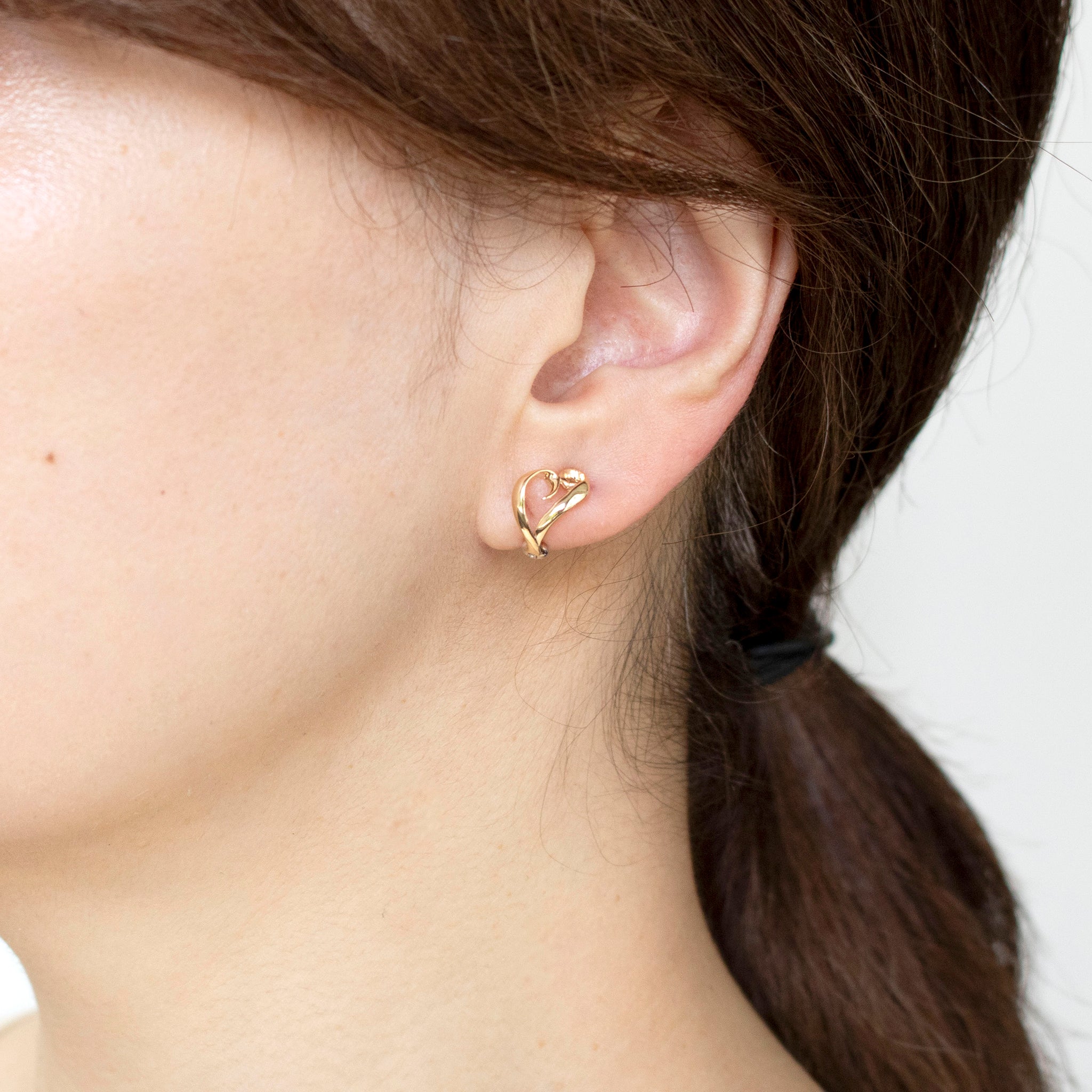 K10イヤリング(ピアリング/リバーシブル/コンビカラー)《25C70126》