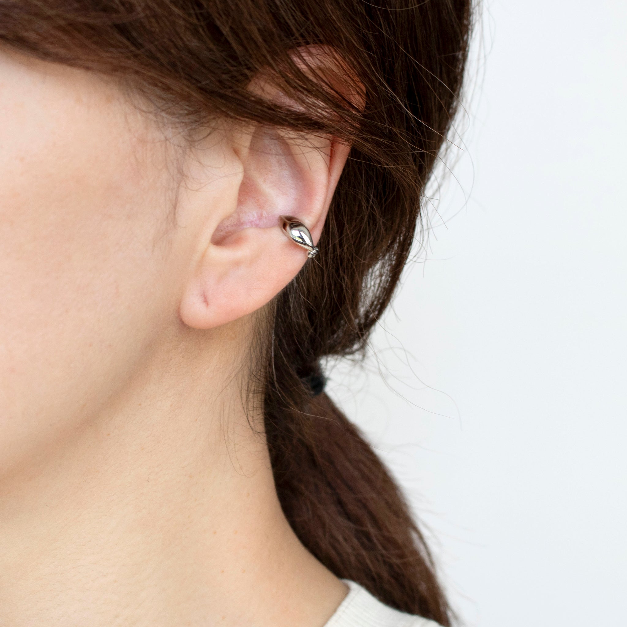 K10イヤリング(ピアリング/リバーシブル/コンビカラー)《25C70128》