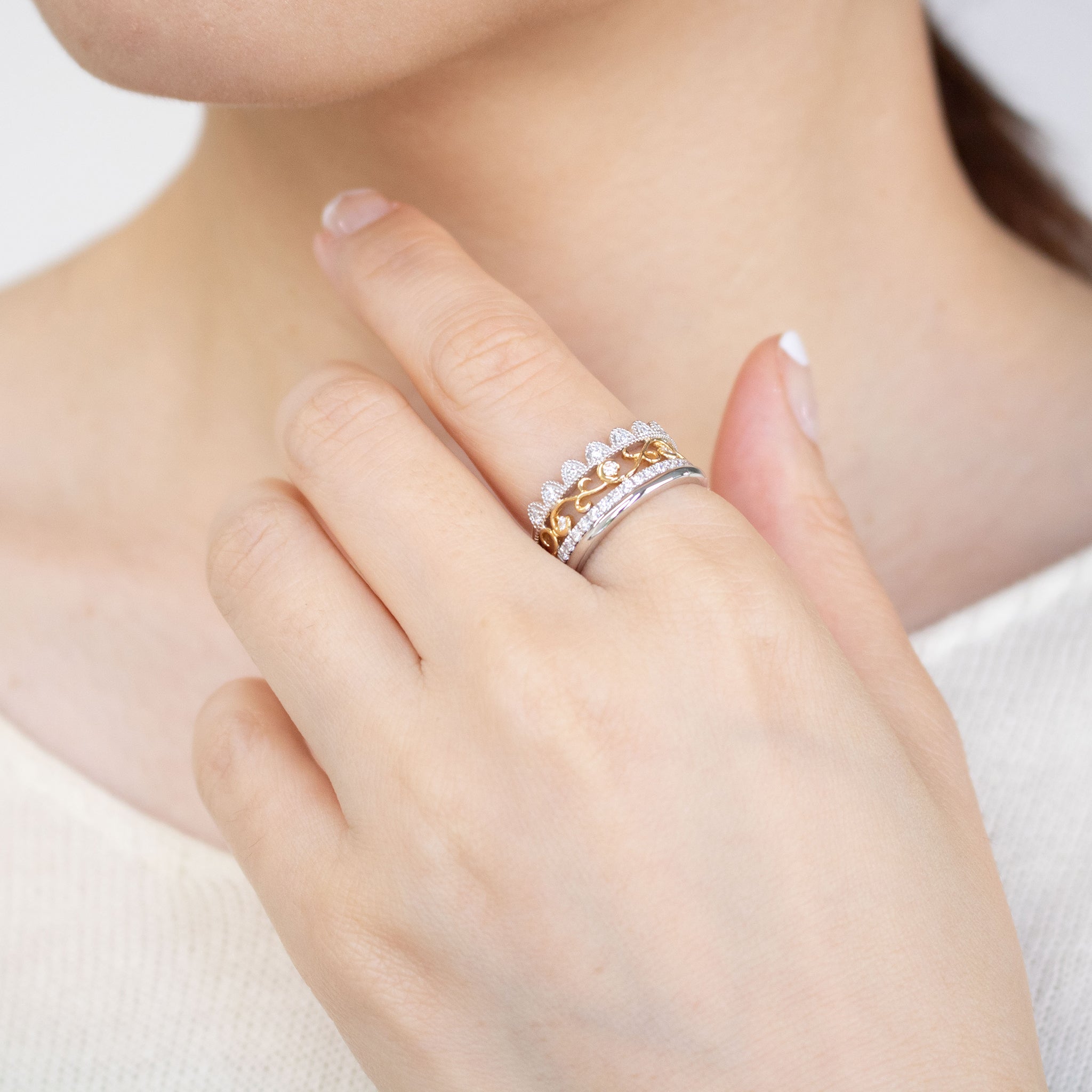 ダイヤモンド プラチナ/K18リング(コンビカラー/4月誕生石/鑑別書付)《25C80101》