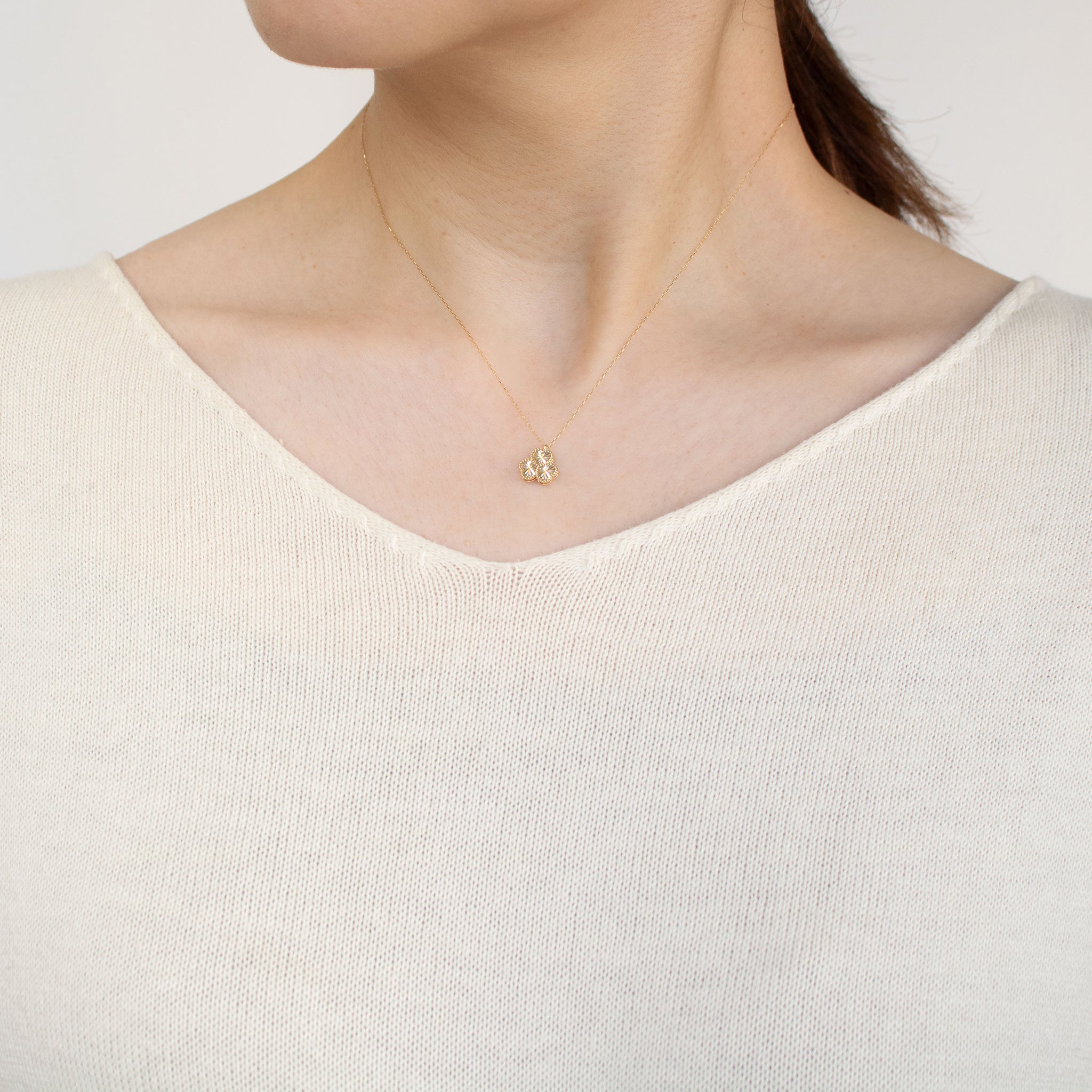 K18ネックレス(クローバーモチーフ)《25C80120》