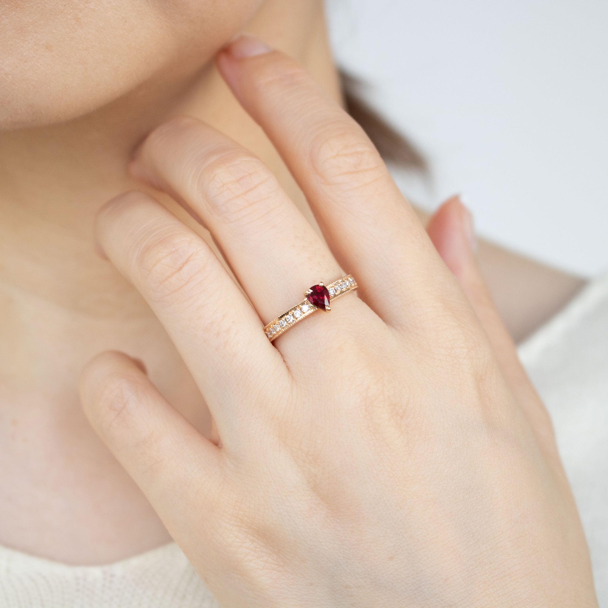 【限定1点】ルビー/ダイヤモンド K18リング(ノーヒート/非加熱/ピジョンブラッド/7月誕生石/鑑別書付)《25C80130》