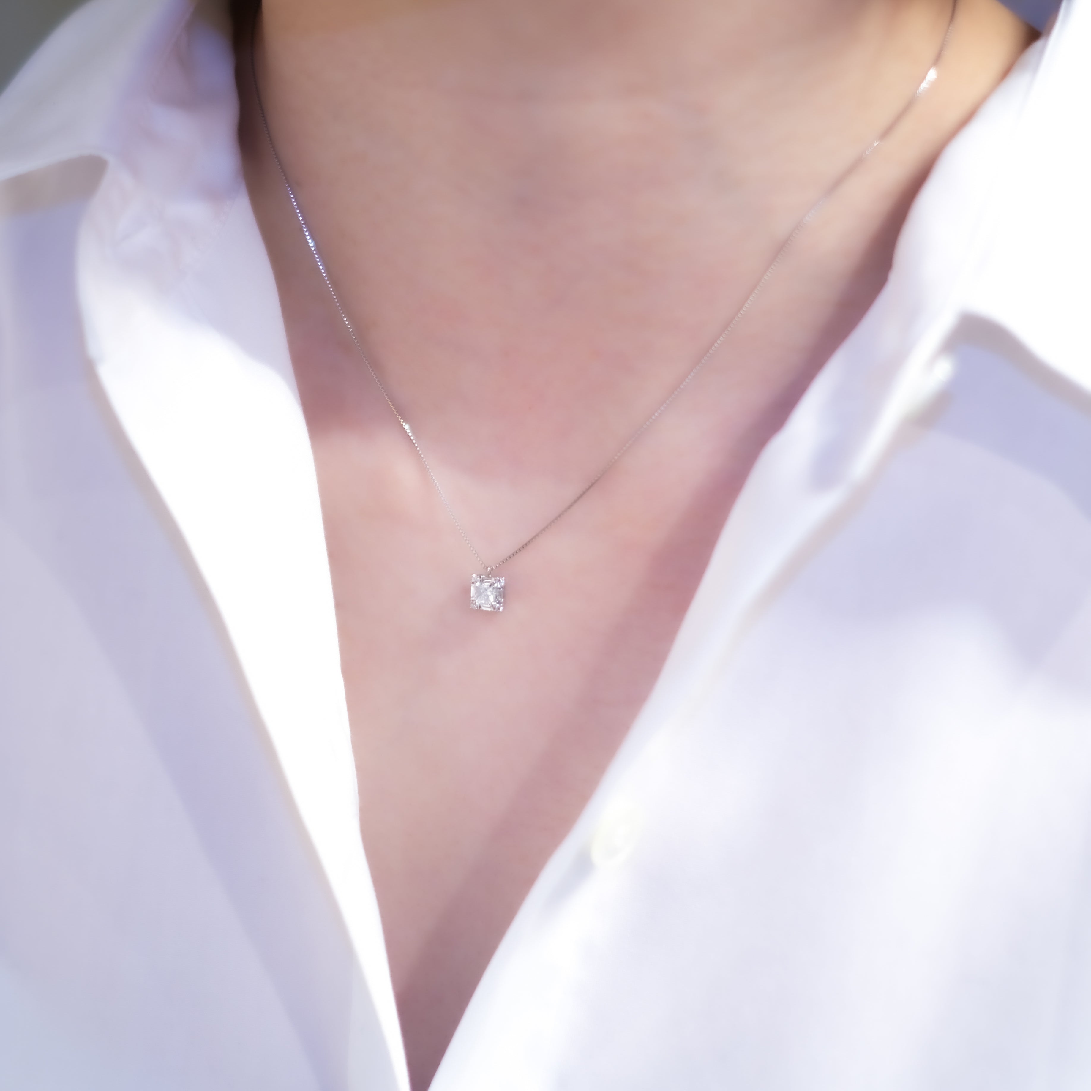 【限定3点】ダイヤモンド プラチナネックレス(0.2カラット/Dカラー/SIクラス/プリンセスカット/4月誕生石/グレーディングレポート付)《25H00403》