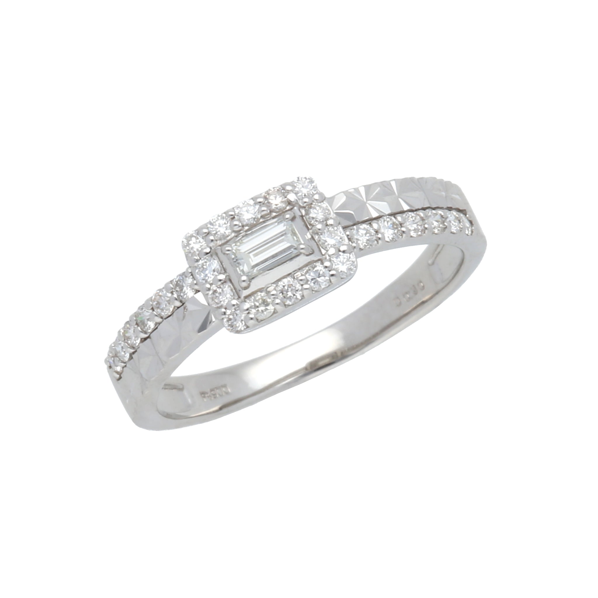 ダイヤモンド プラチナリング(バゲットカット/4月誕生石)《25H00406》