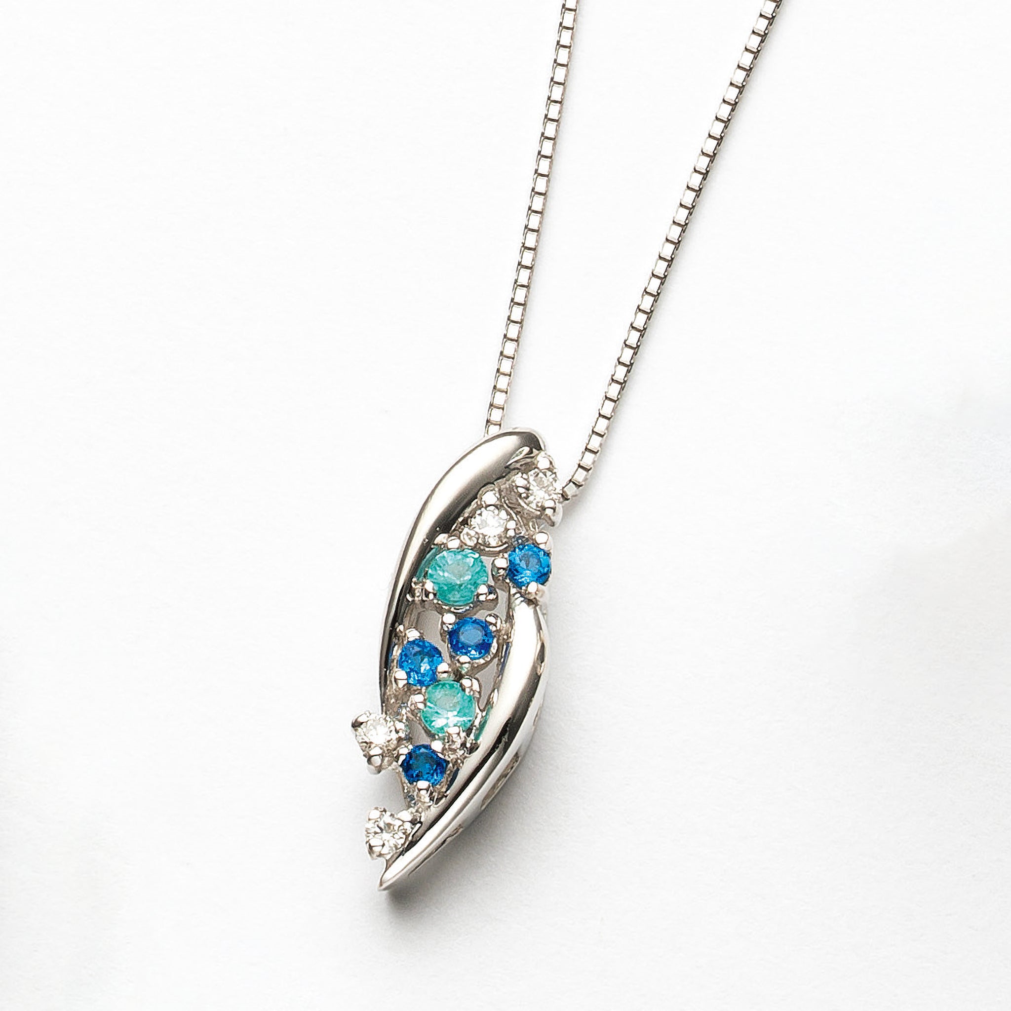 アウイナイト/パライバトルマリン プラチナネックレス《25H00502》