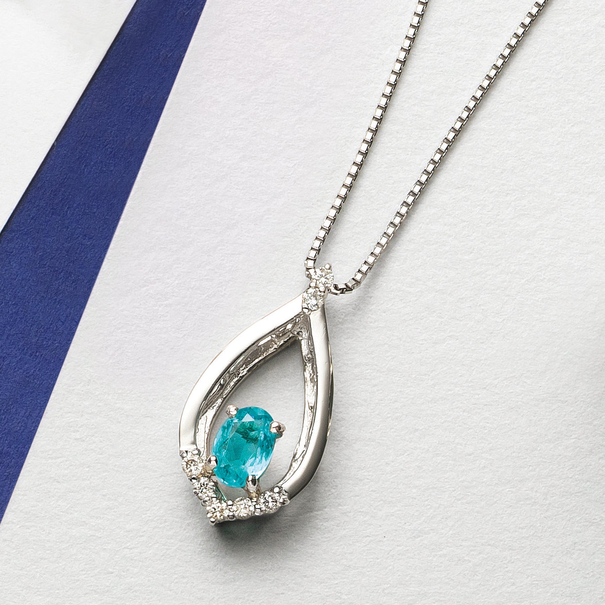 パライバトルマリン/ダイヤモンド プラチナネックレス(10月誕生石/鑑別書付)《25H00504》