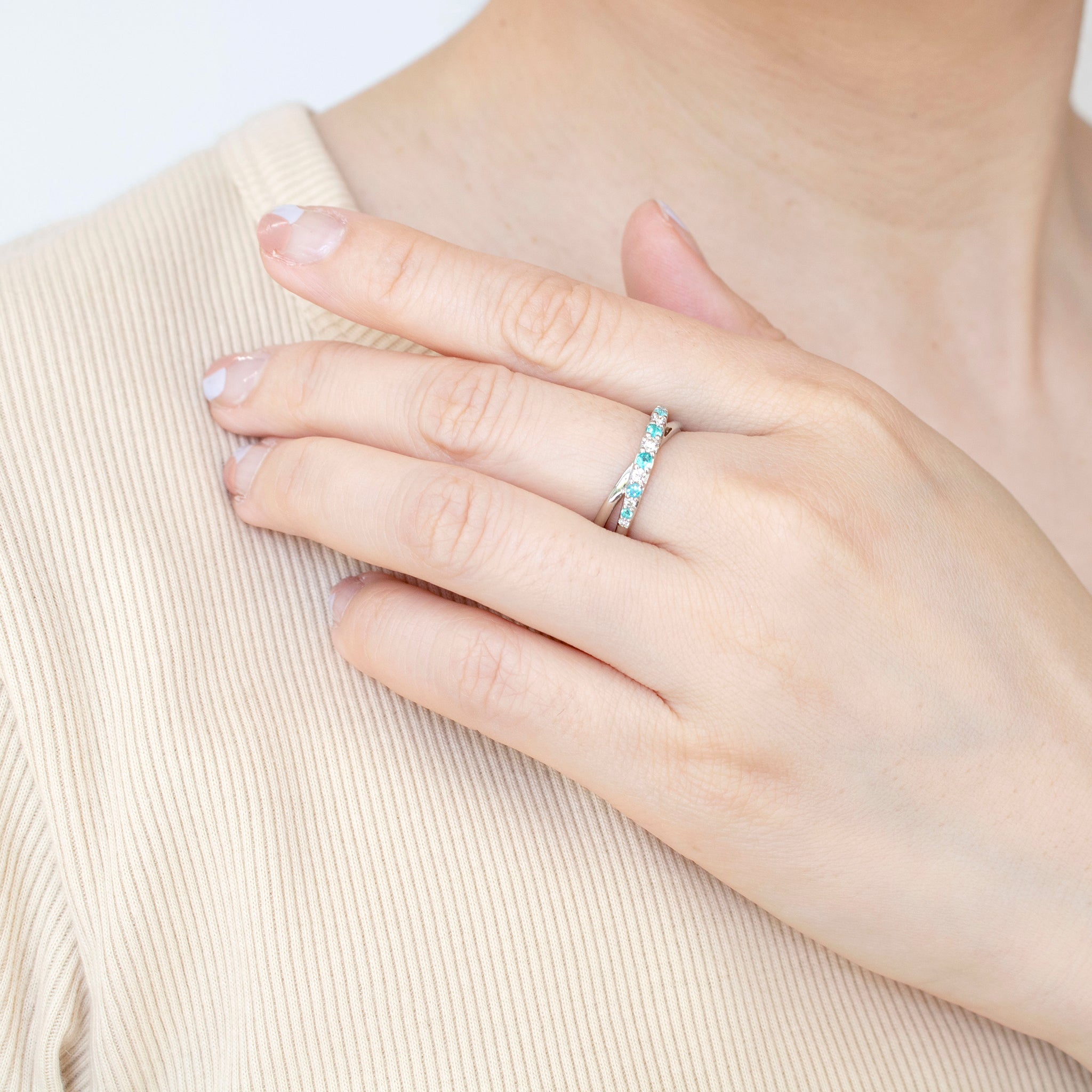 パライバトルマリン/ダイヤモンド プラチナリング(10月誕生石/鑑別書付)《25H00505》