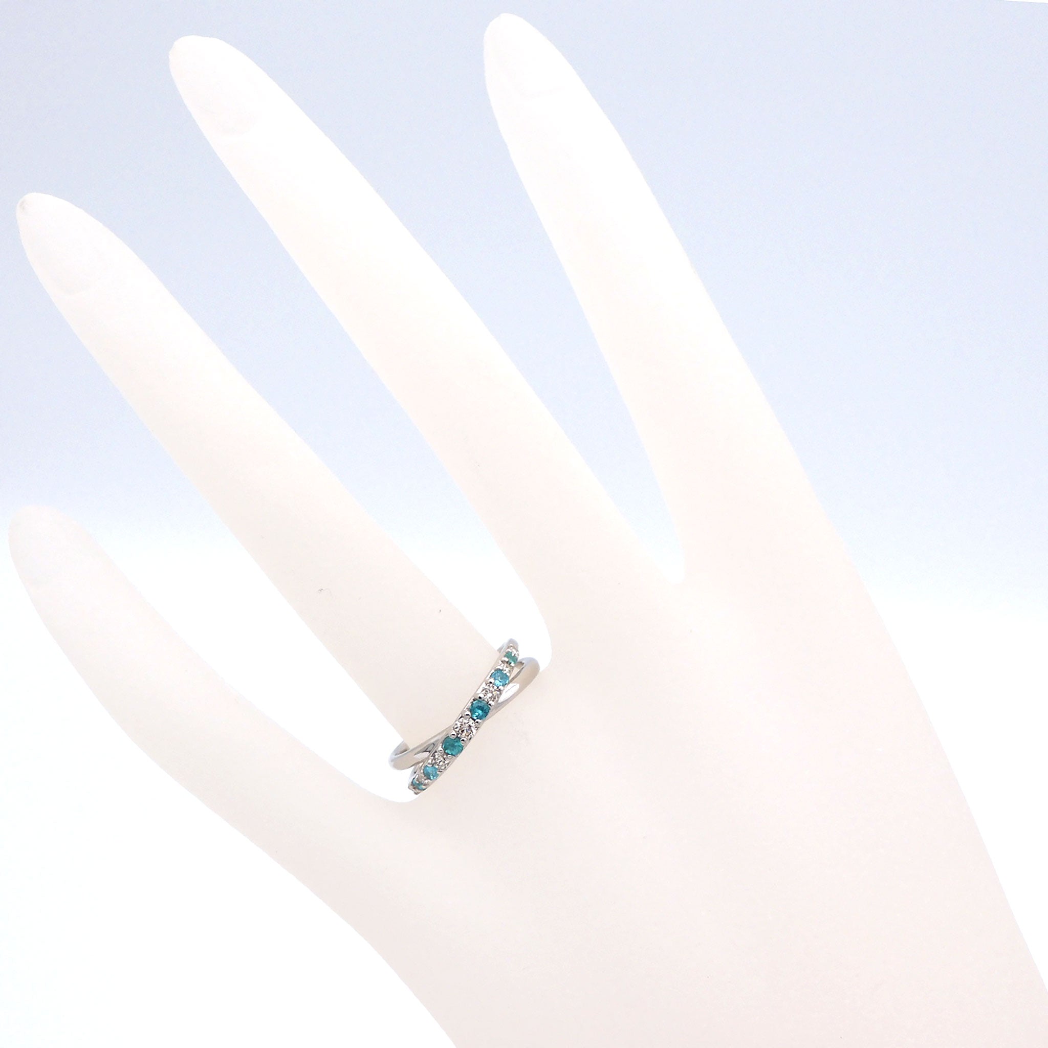 パライバトルマリン/ダイヤモンド プラチナリング(10月誕生石/鑑別書付)《25H00505》