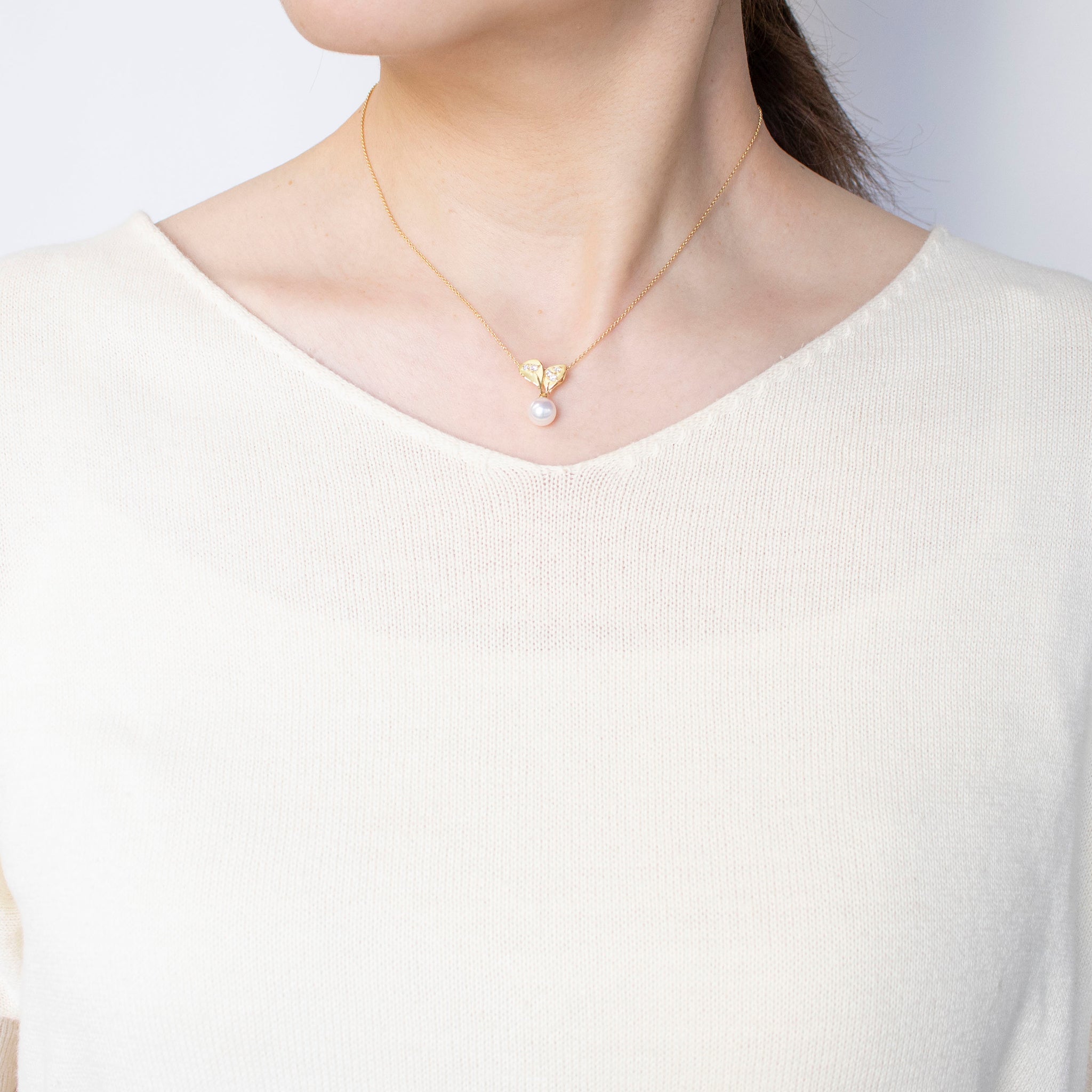 パール/ダイヤモンド K18ネックレス(アコヤ真珠/7mm/リーフモチーフ/6月誕生石/鑑別書付)《25H00602》